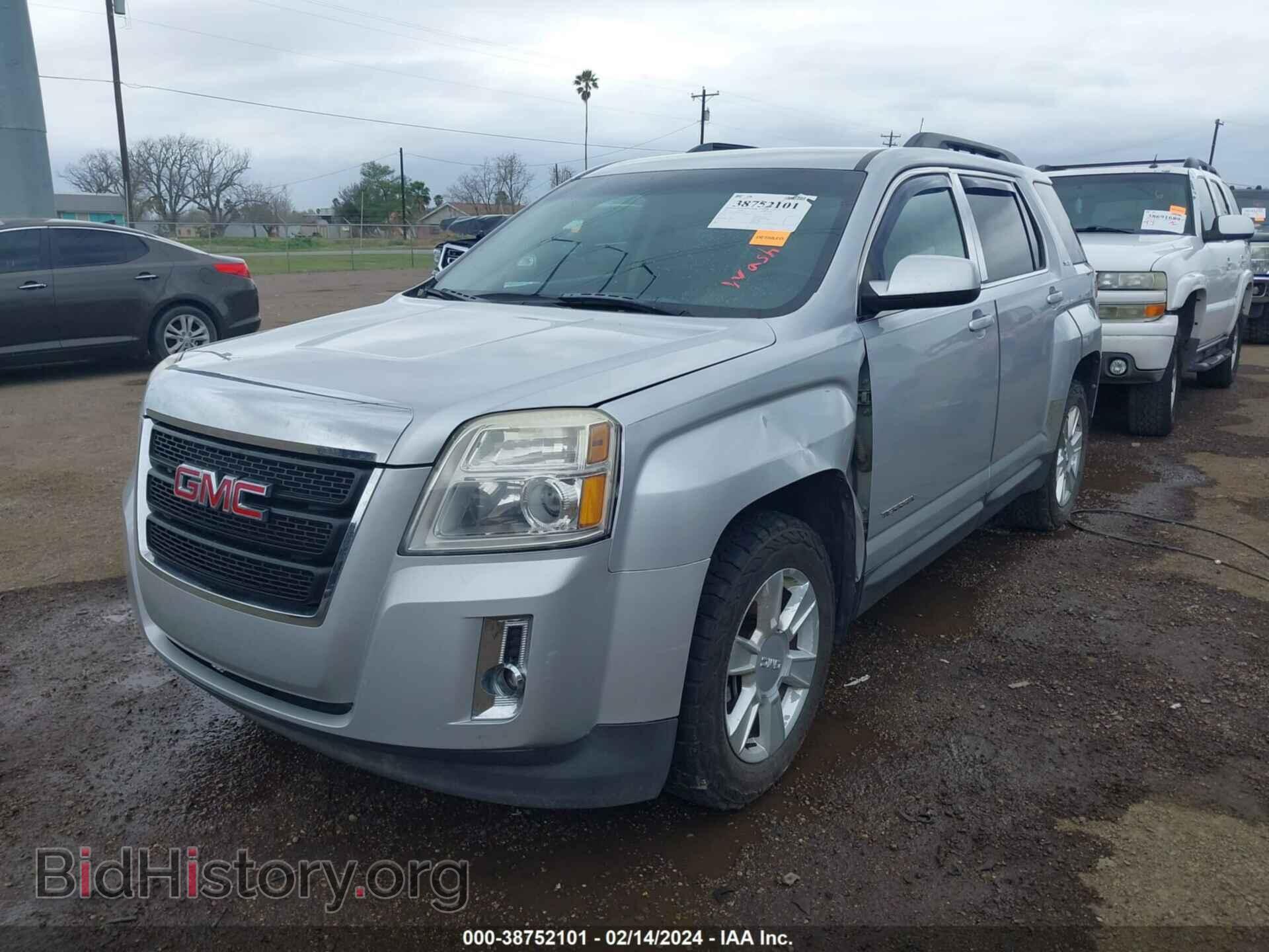 2011 GMC TERRAIN - VIN: 2CTALSEC2B6356779 - Фото 2