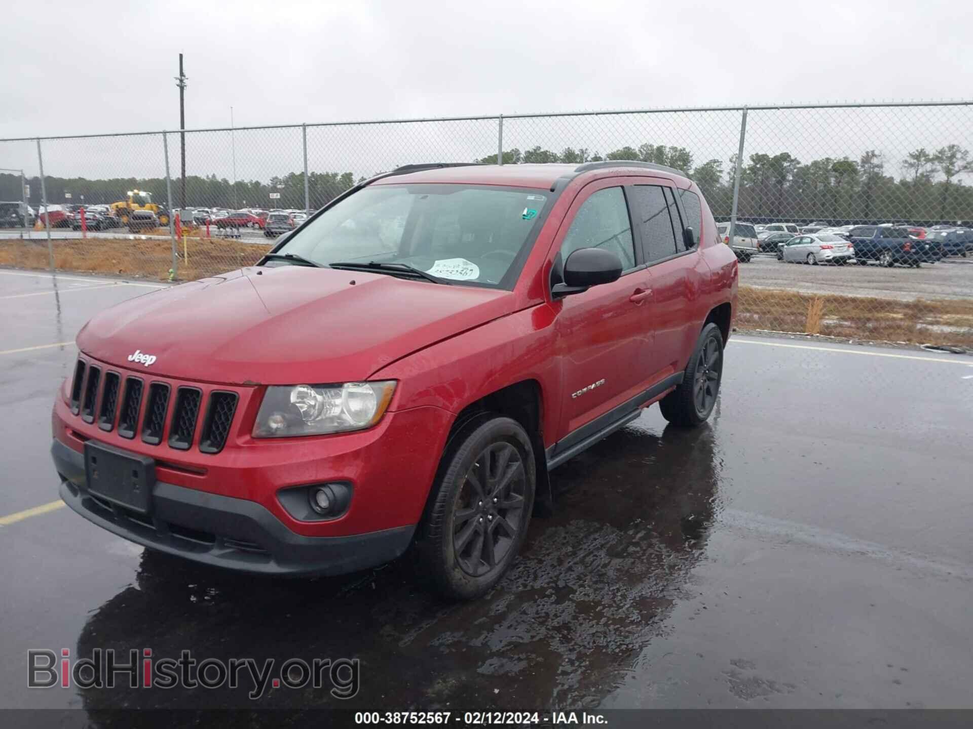 2012 JEEP COMPASS - VIN: 1C4NJDEB6CD704012 - Photo 2