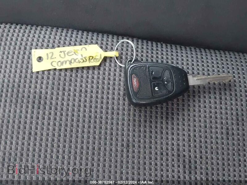 2012 Jeep COMPASS (VIN 1C4NJDEB6CD704012) — photo 11 of 11