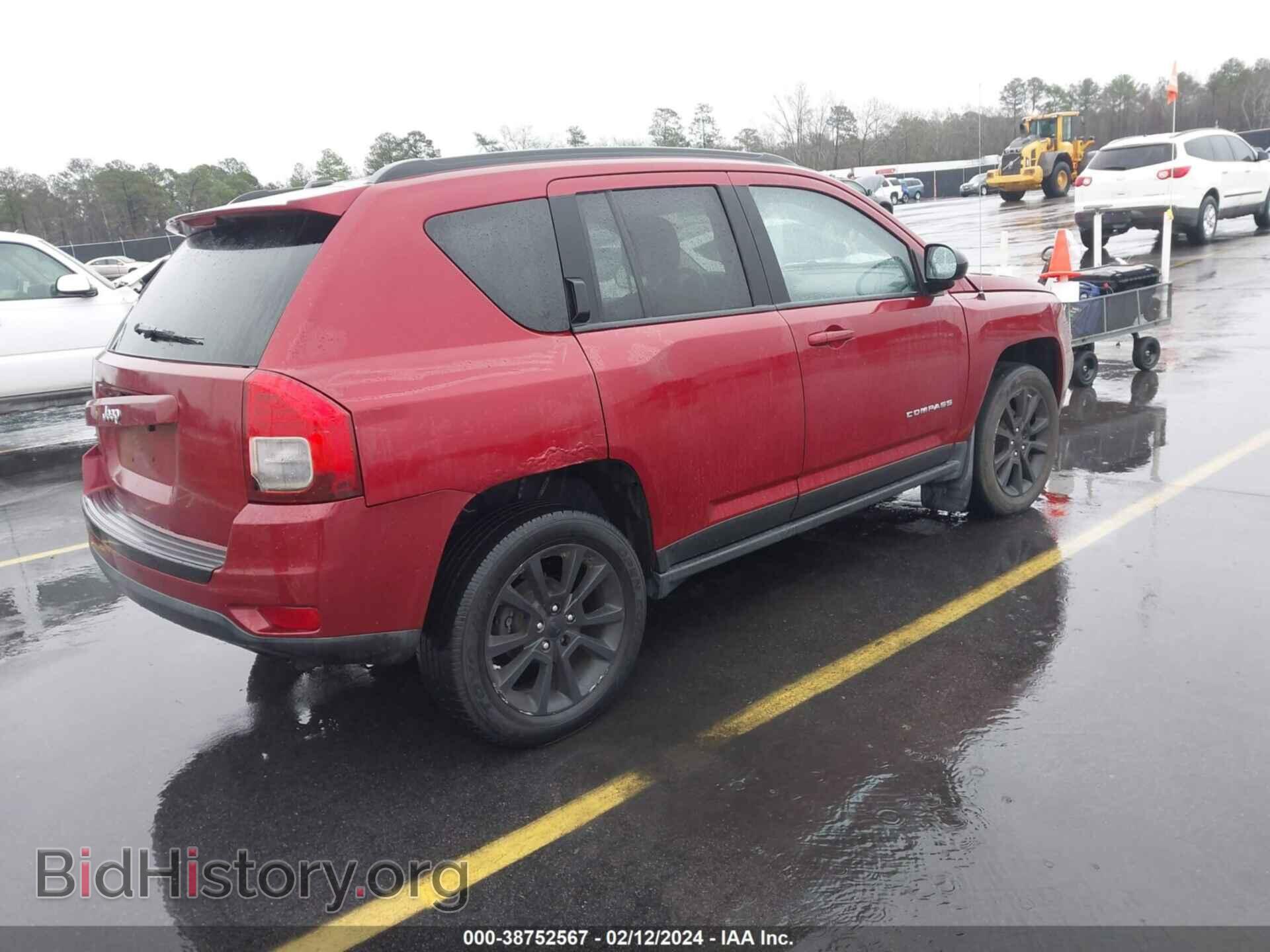 2012 JEEP COMPASS - VIN: 1C4NJDEB6CD704012 - Photo 4