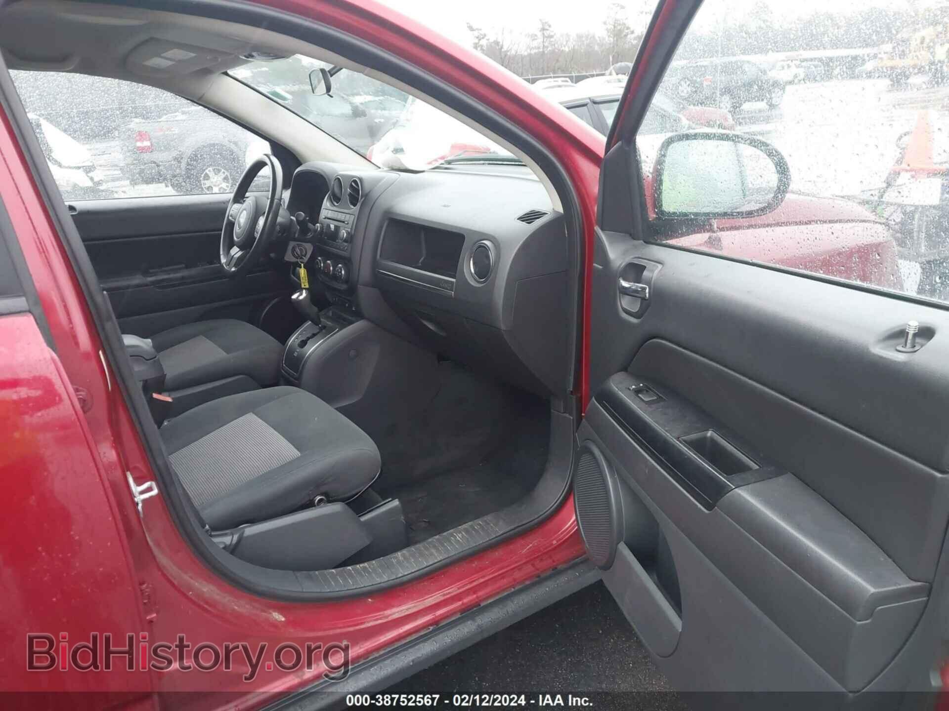 2012 JEEP COMPASS - VIN: 1C4NJDEB6CD704012 - Photo 5