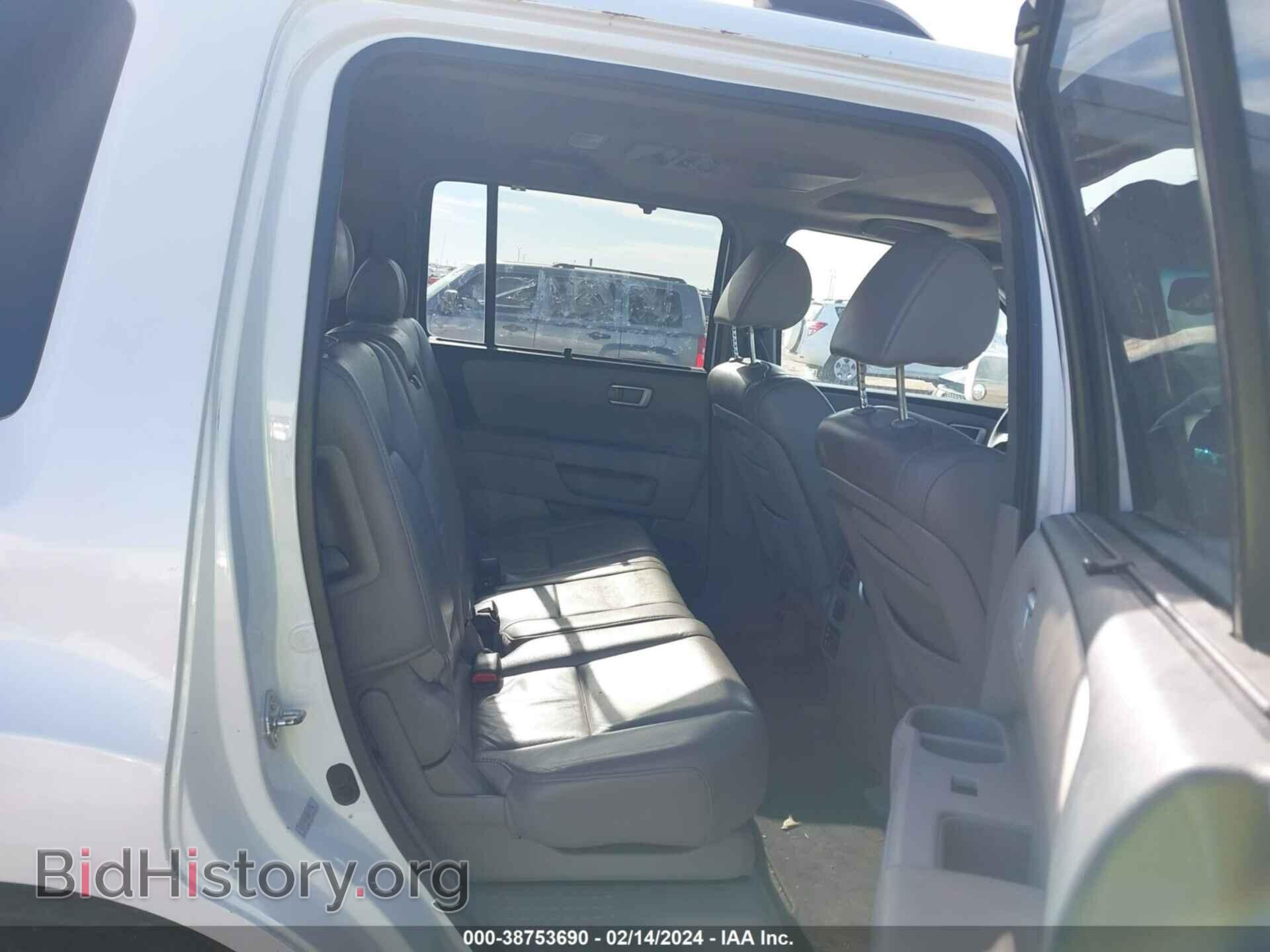2011 HONDA PILOT - VIN: 5FNYF3H91BB010496 - Фото 8
