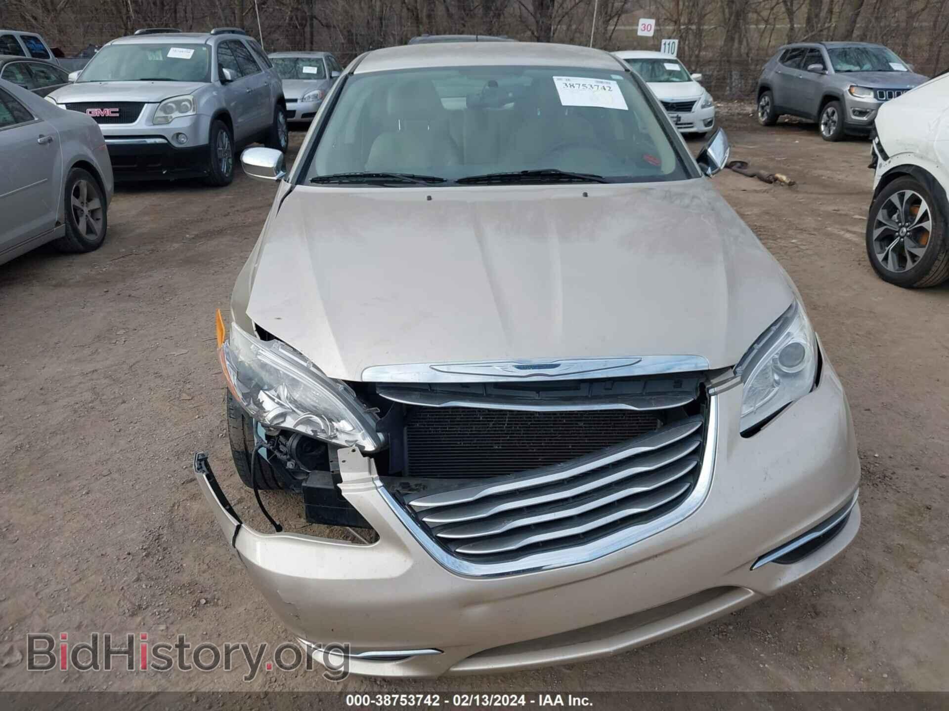 2013 CHRYSLER 200 - VIN: 1C3CCBCG8DN618074 - Фото 6