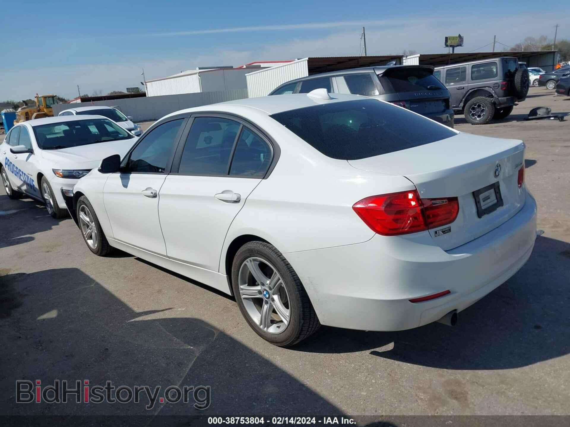 2014 BMW 320I - VIN: WBA3B1G56ENS77693 - Фото 3