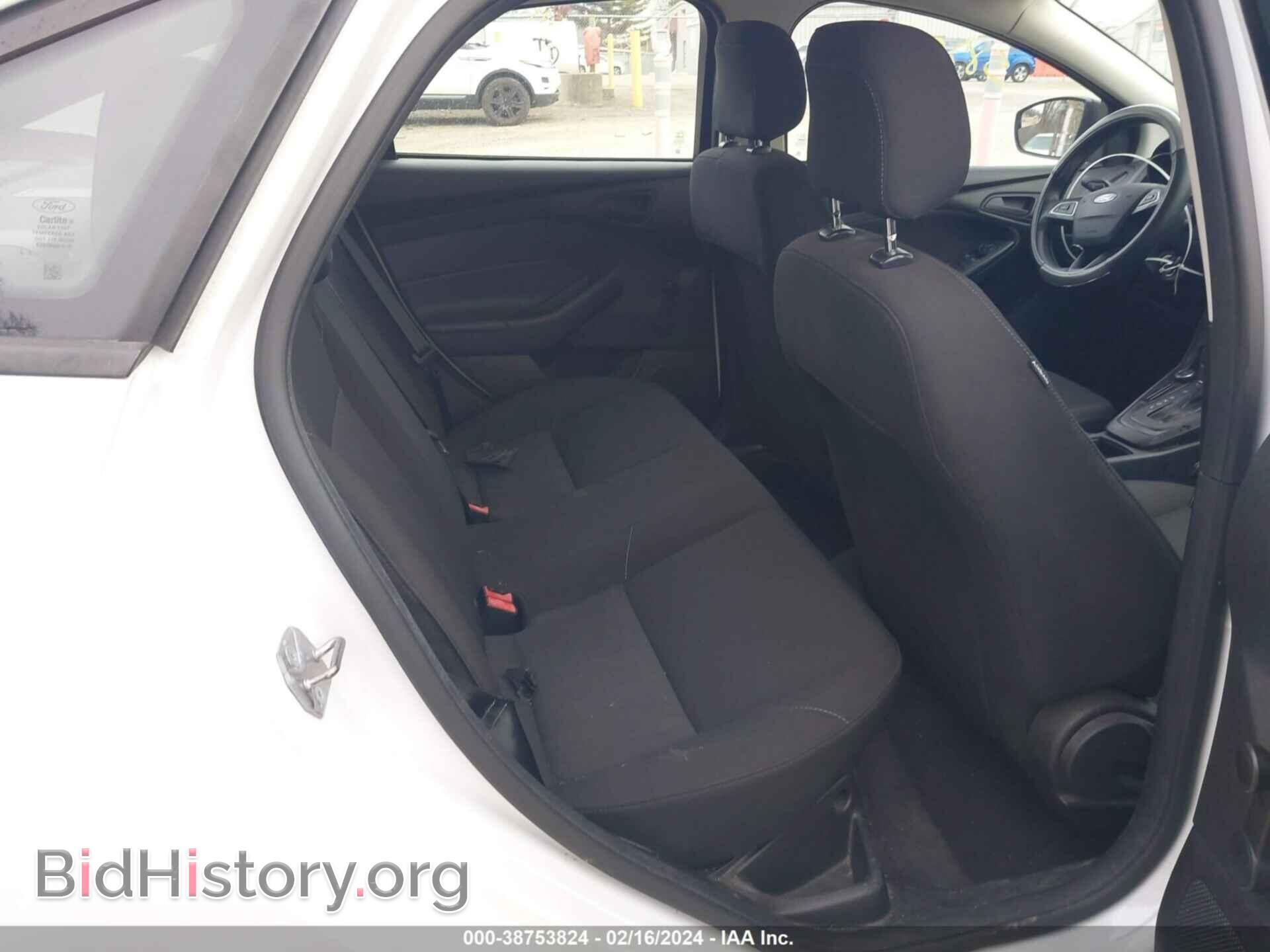 2015 FORD FOCUS - VIN: 1FADP3E24FL276543 - Фото 8