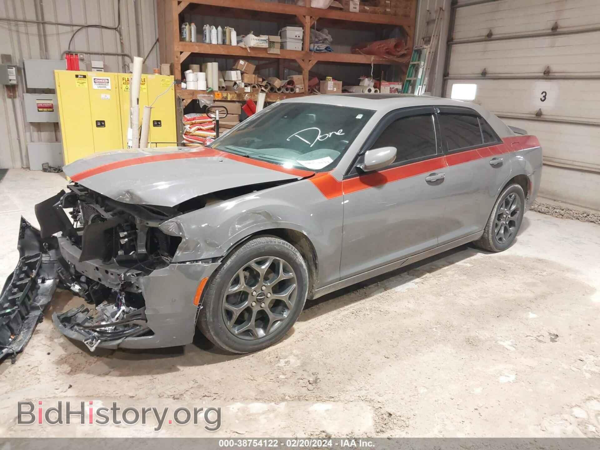 2018 CHRYSLER 300 - VIN: 2C3CCAGG7JH256277 - Фото 2