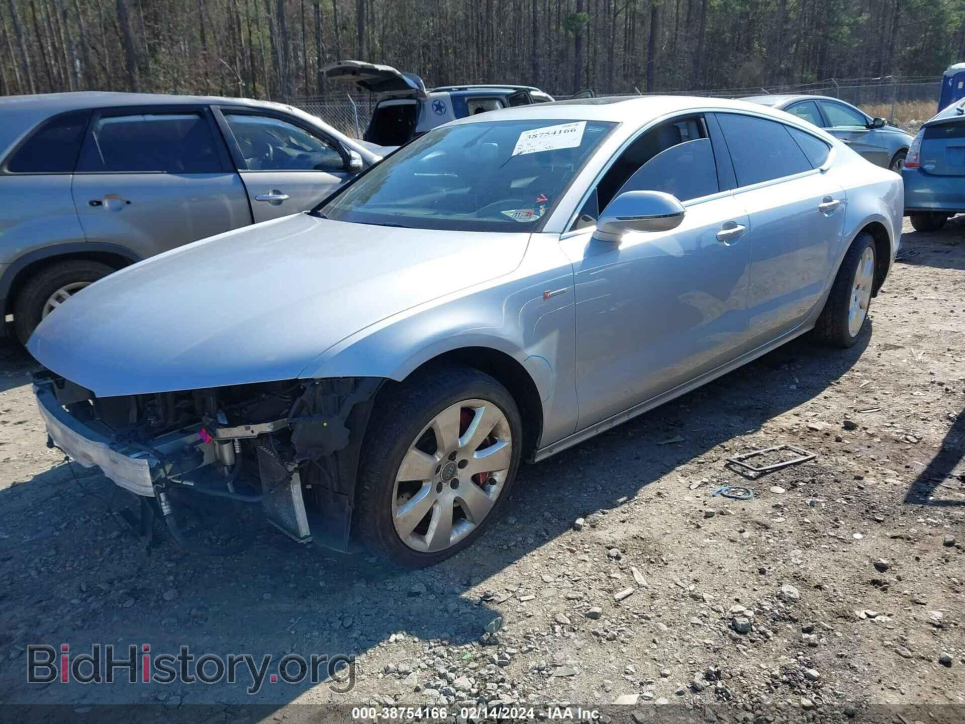 2012 AUDI A7 - VIN: WAUSGAFC9CN025009 - Photo 2
