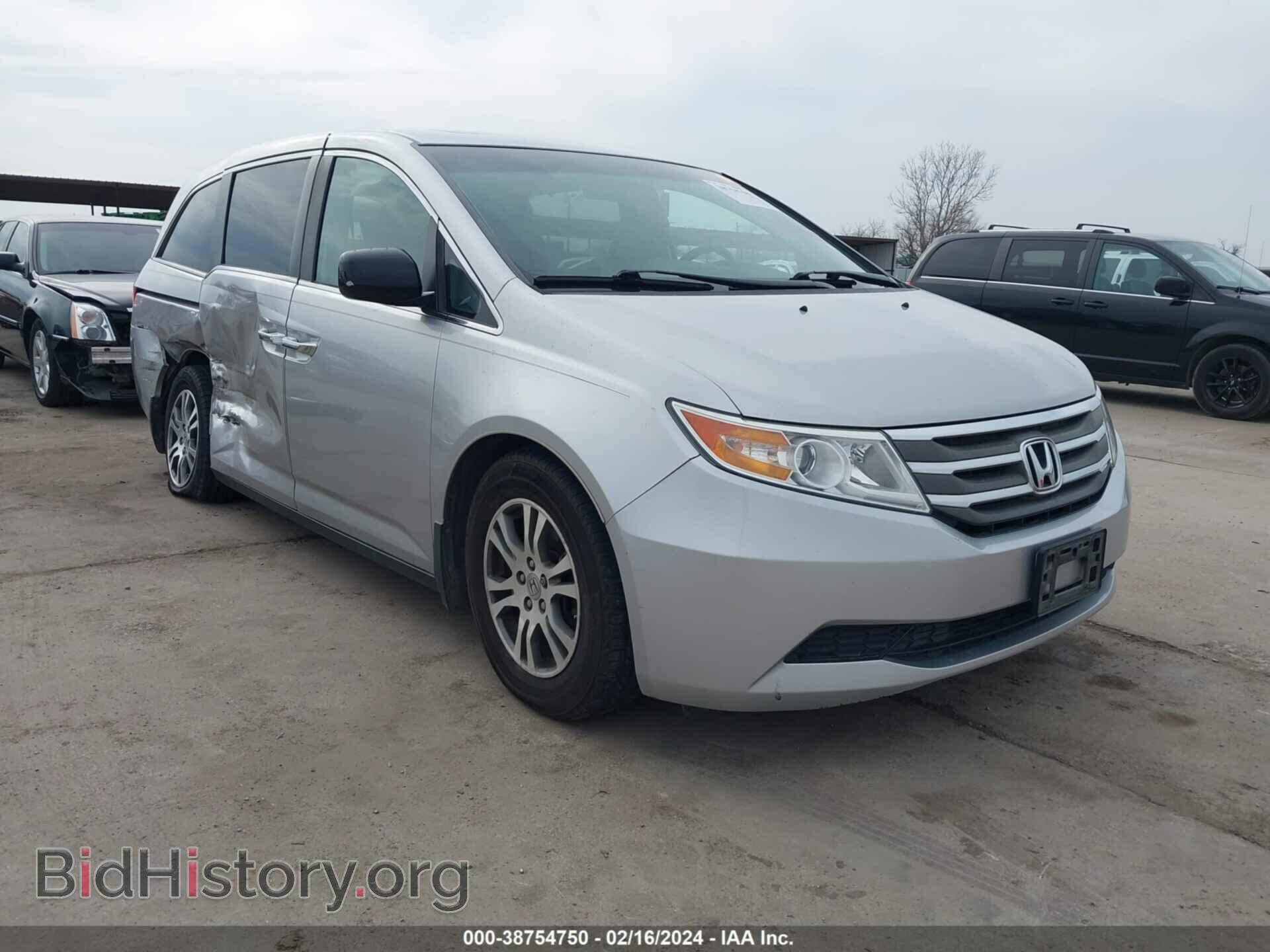 Photo 5FNRL5H64BB097924 - HONDA ODYSSEY 2011