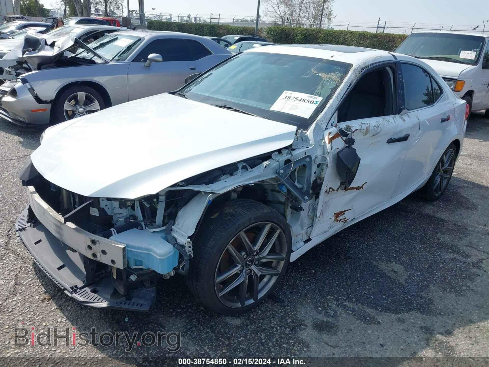 2015 LEXUS IS 250 - VIN: JTHBF1D29F5082961 - Photo 2