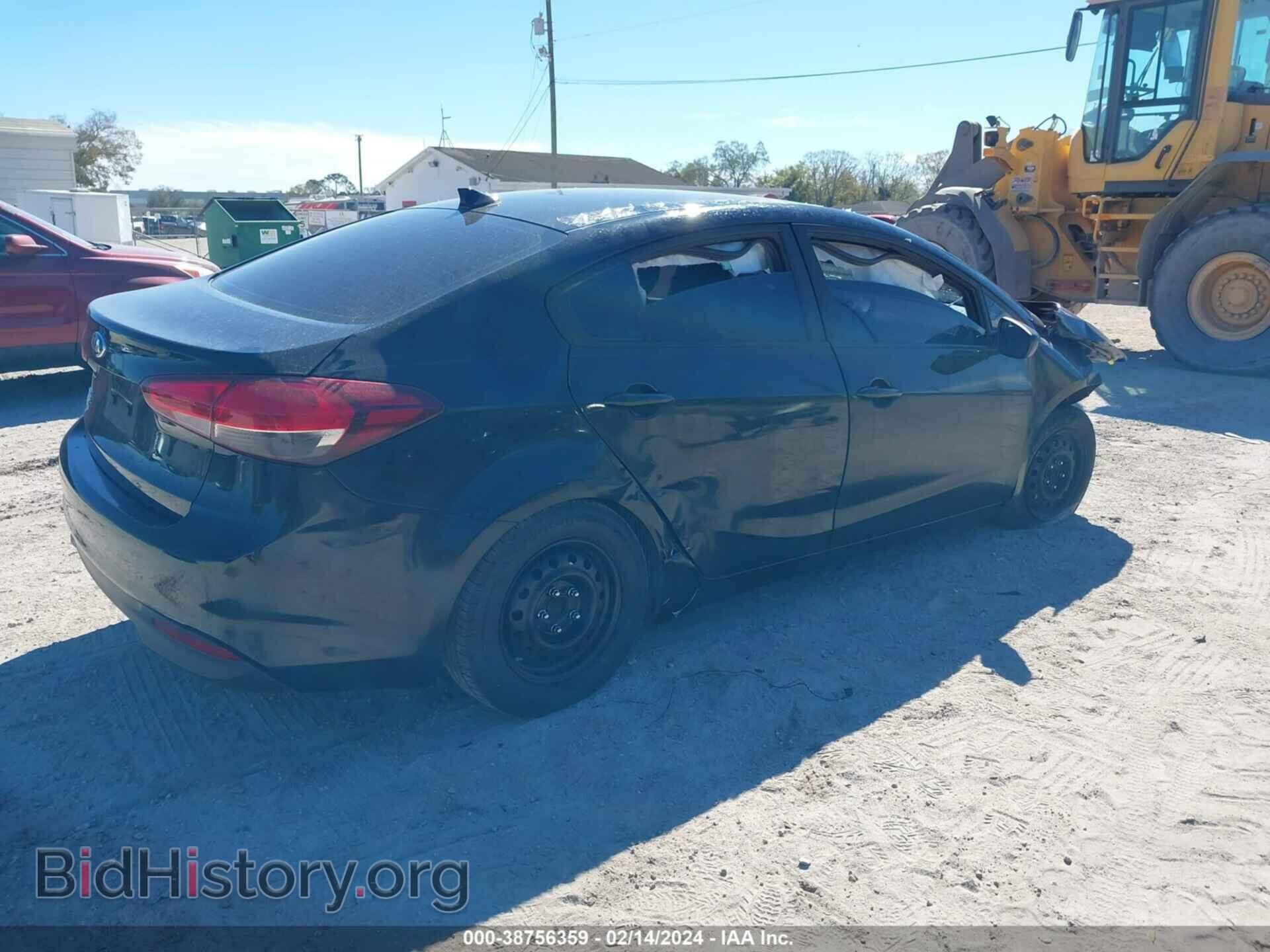 2017 KIA FORTE - VIN: 3KPFK4A78HE076687 - Фото 4