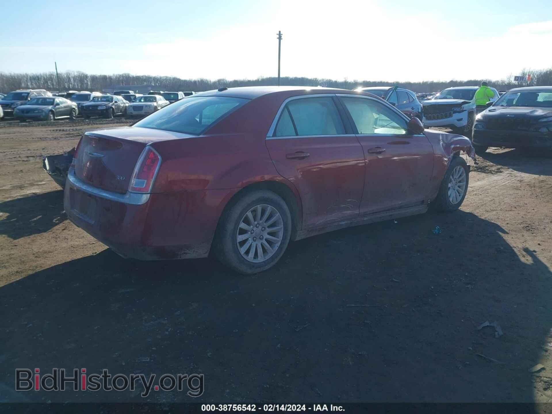 2012 CHRYSLER 300 - VIN: 2C3CCAAGXCH234821 - Фото 4