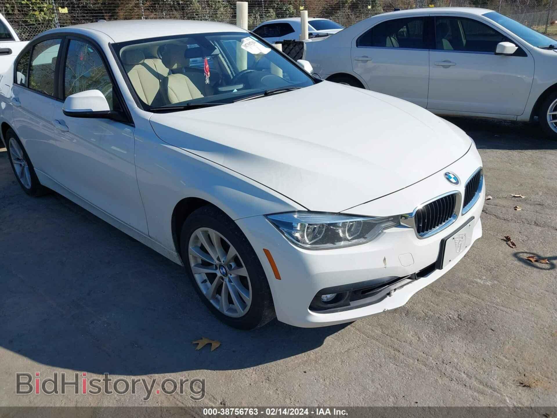 Фотография WBA8A3C57JA357838 - BMW 320I 2018