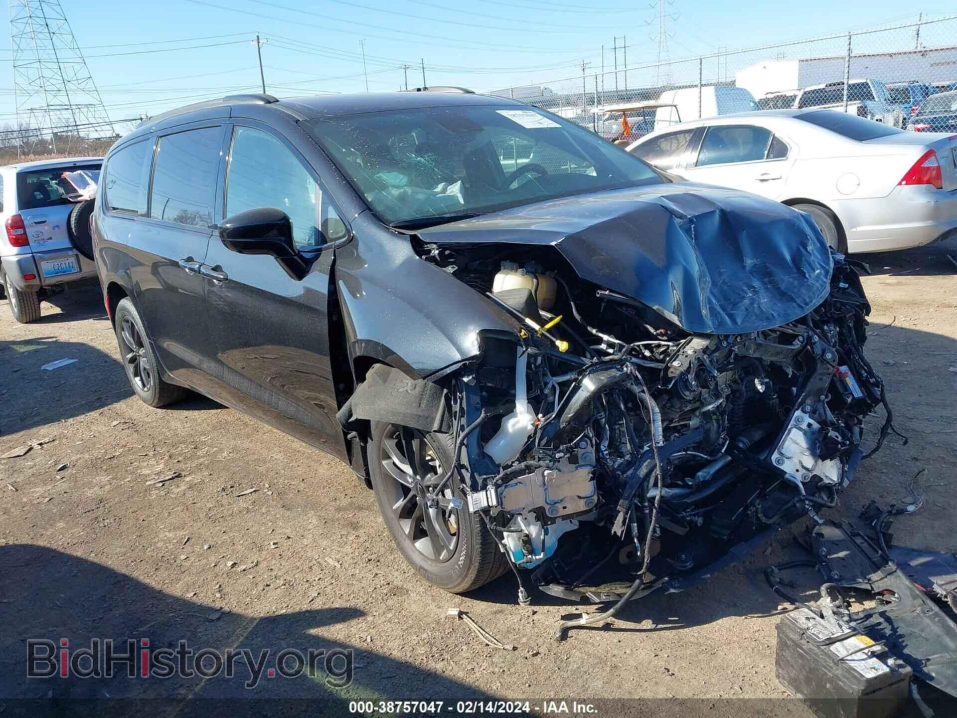 Фотография 2C4RC3BG3LR252197 - CHRYSLER PACIFICA 2020