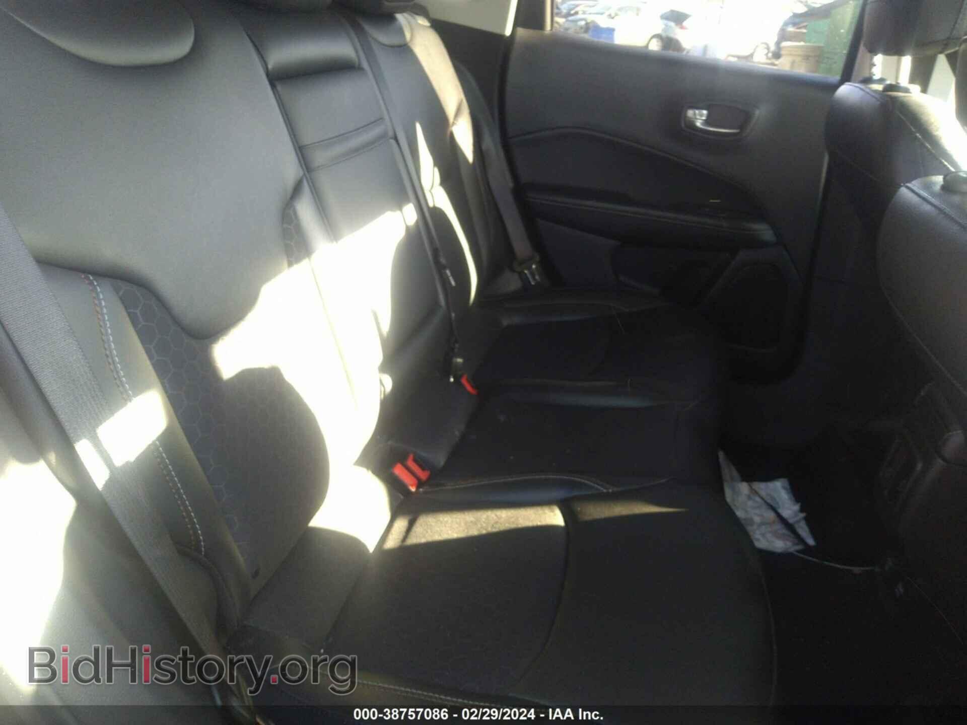 2019 JEEP COMPASS - VIN: 3C4NJDBB8KT670099 - Фото 8