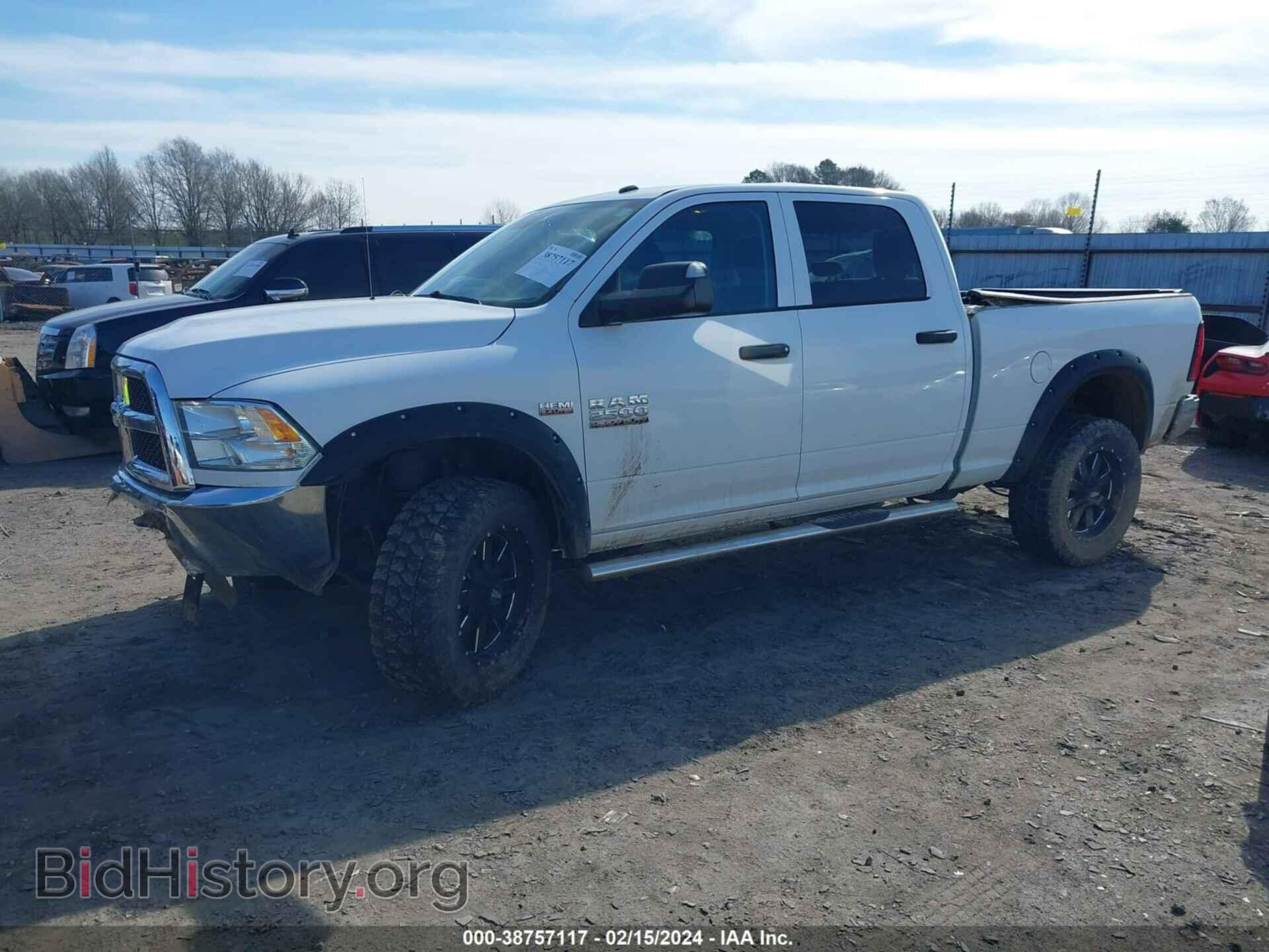 2015 RAM 2500 - VIN: 3C6UR5CJ7FG634572 - Фото 2
