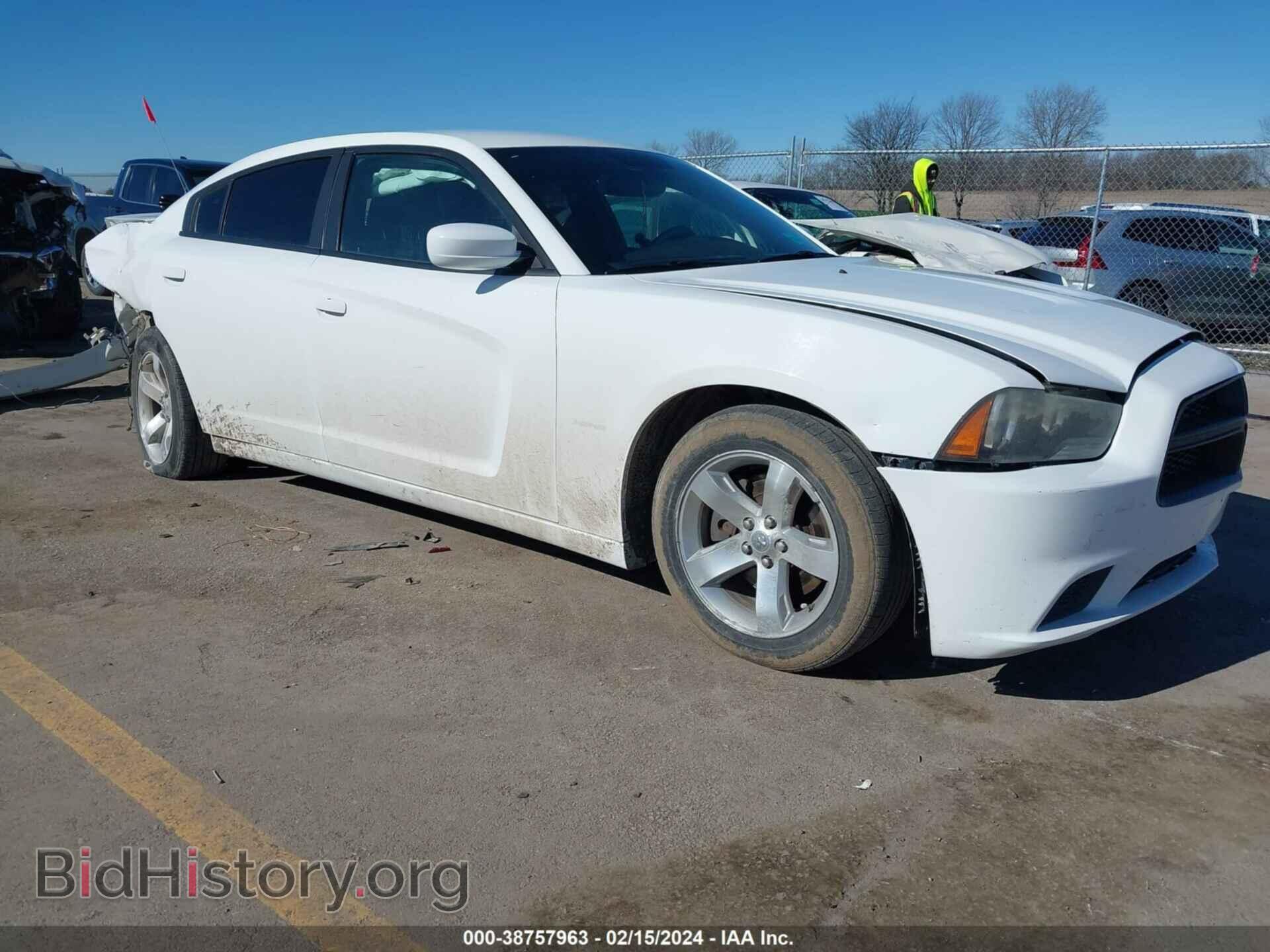 Фотография 2C3CDXAT6CH305476 - DODGE CHARGER 2012