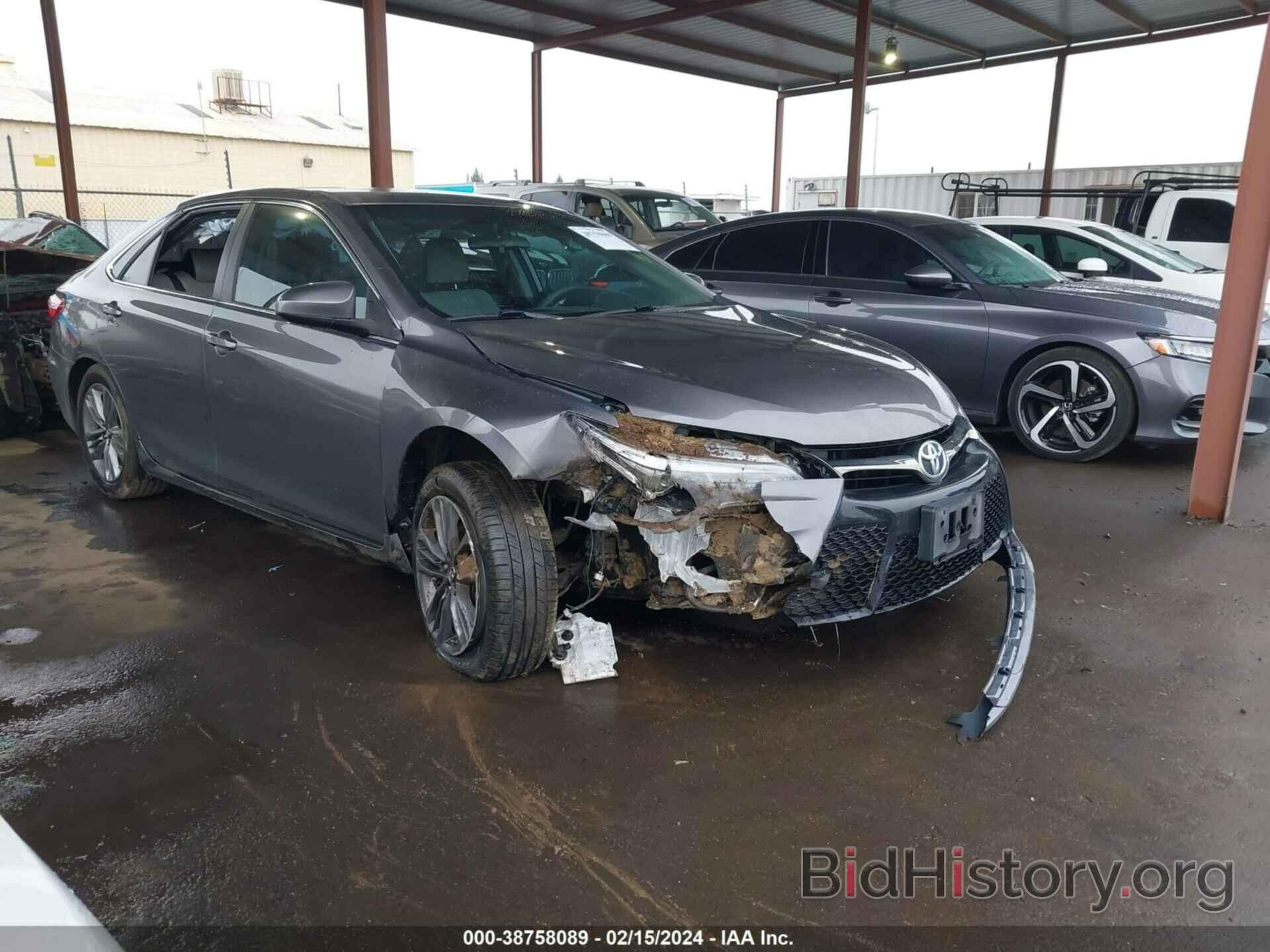 Photo 4T1BF1FK5HU320470 - TOYOTA CAMRY 2017