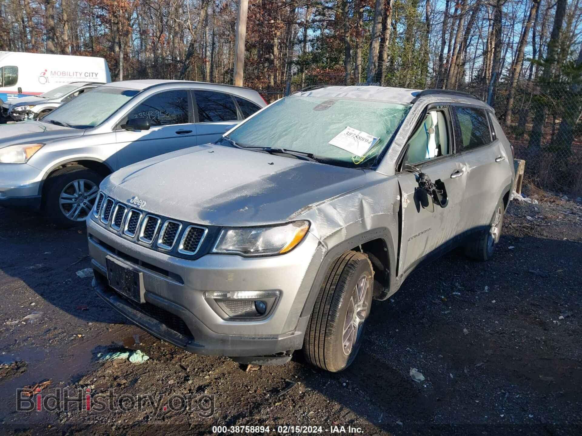 2020 JEEP COMPASS - VIN: 3C4NJDBB0LT168009 - Фото 2