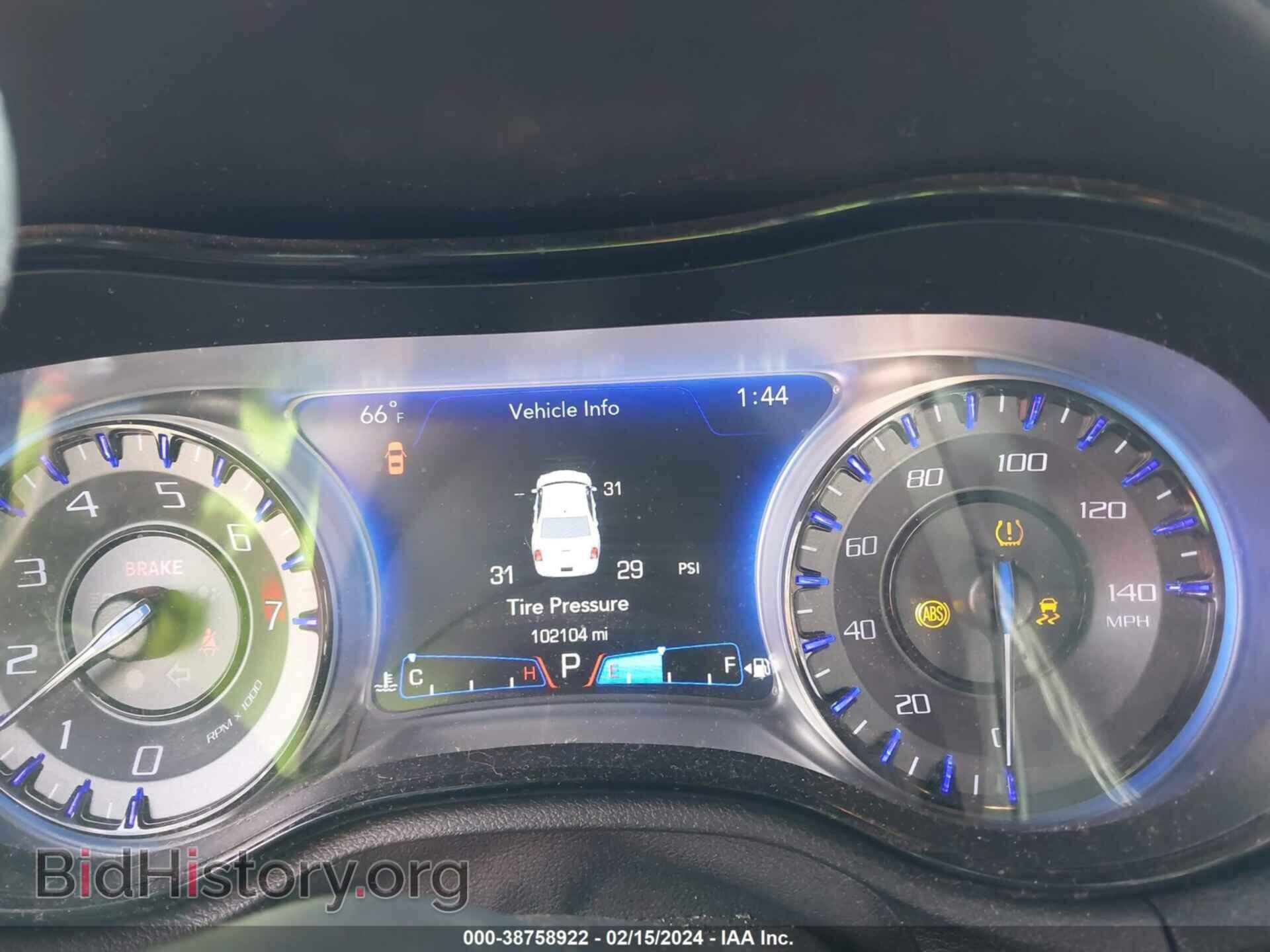 2016 CHRYSLER 300 - VIN: 2C3CCAGG1GH296153 - Фото 7