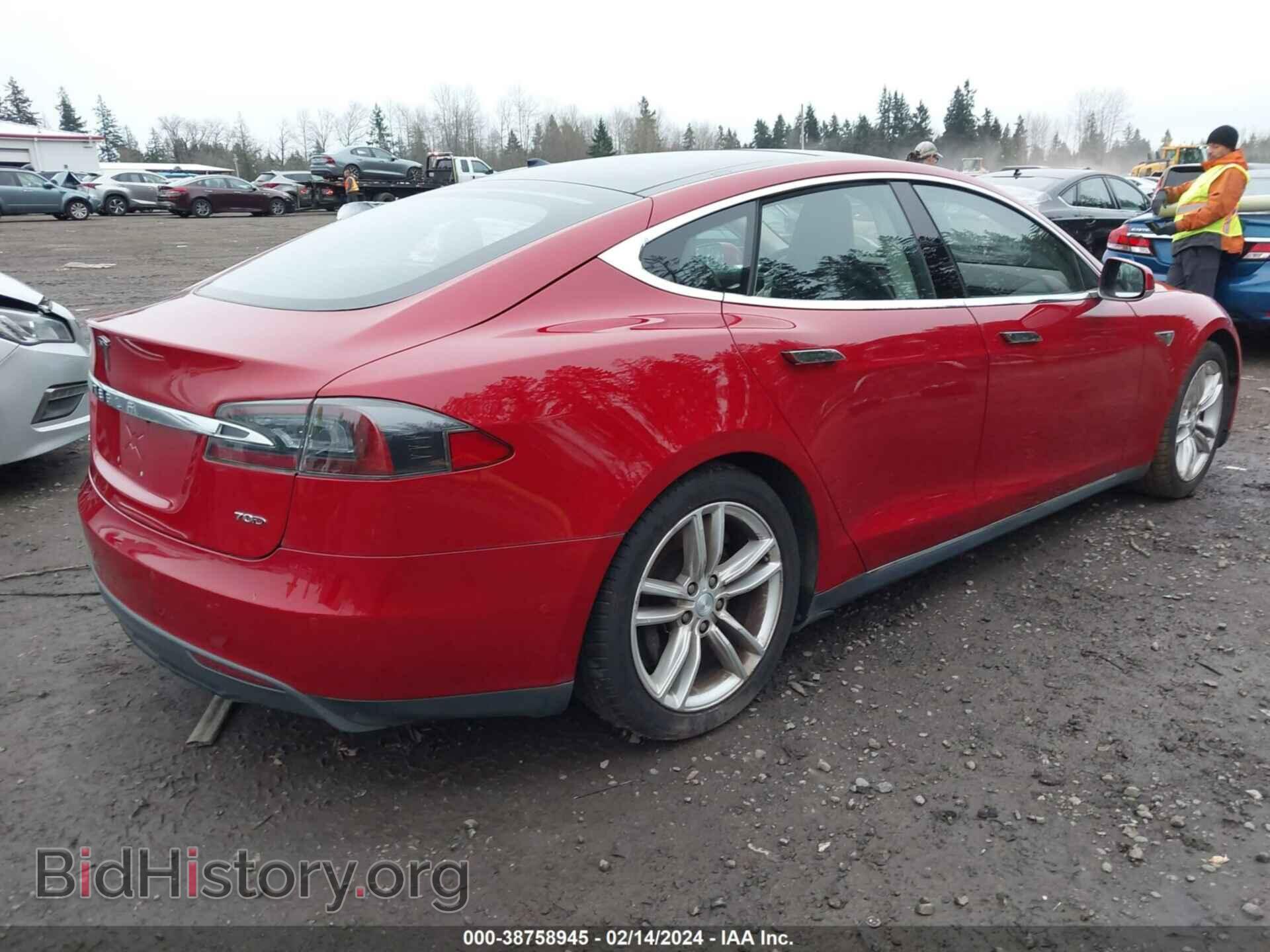 2015 TESLA MODEL S - VIN: 5YJSA1E27FF119860 - Photo 4