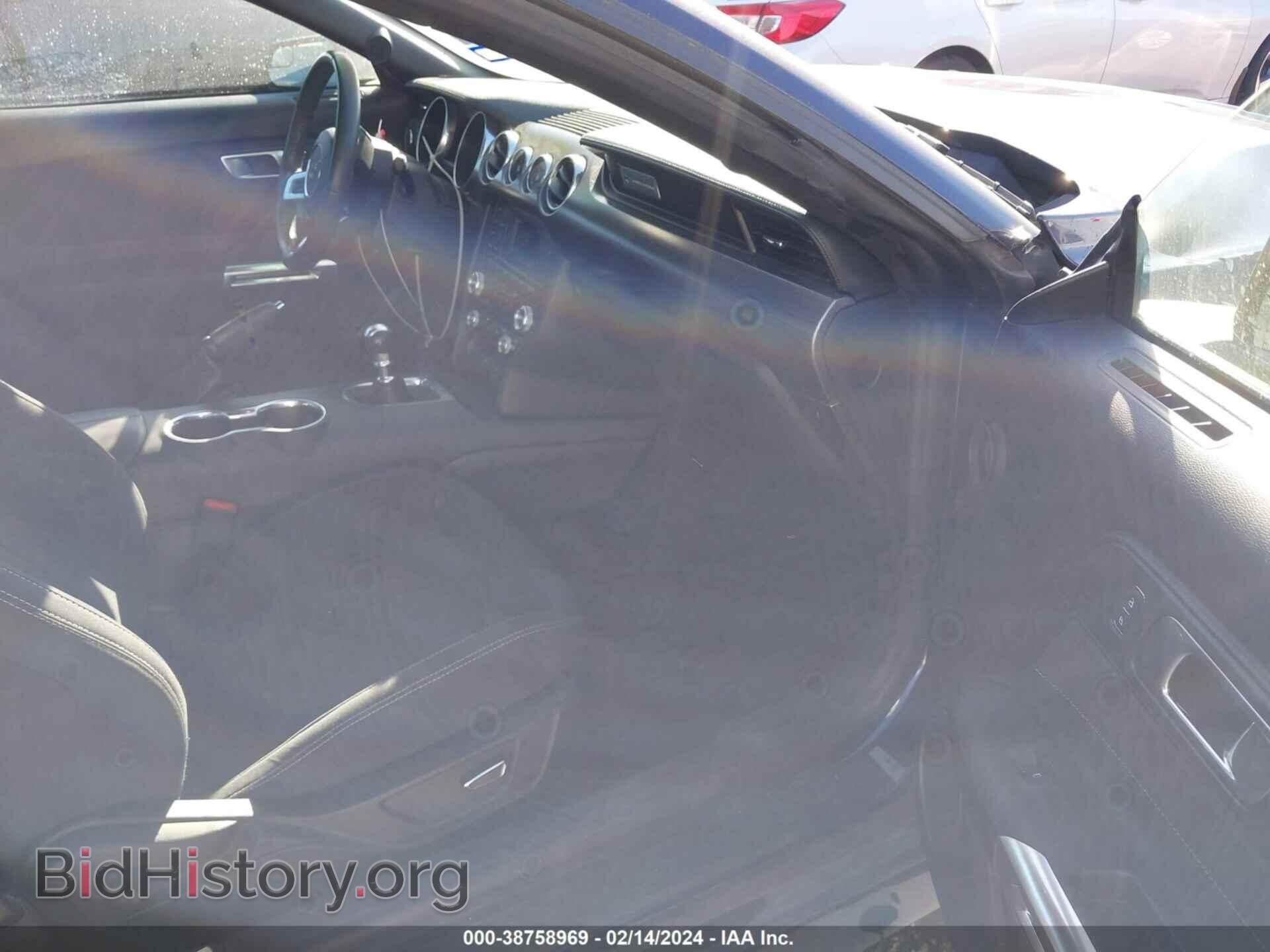 2018 FORD MUSTANG - VIN: 1FA6P8CF4J5123251 - Фото 5
