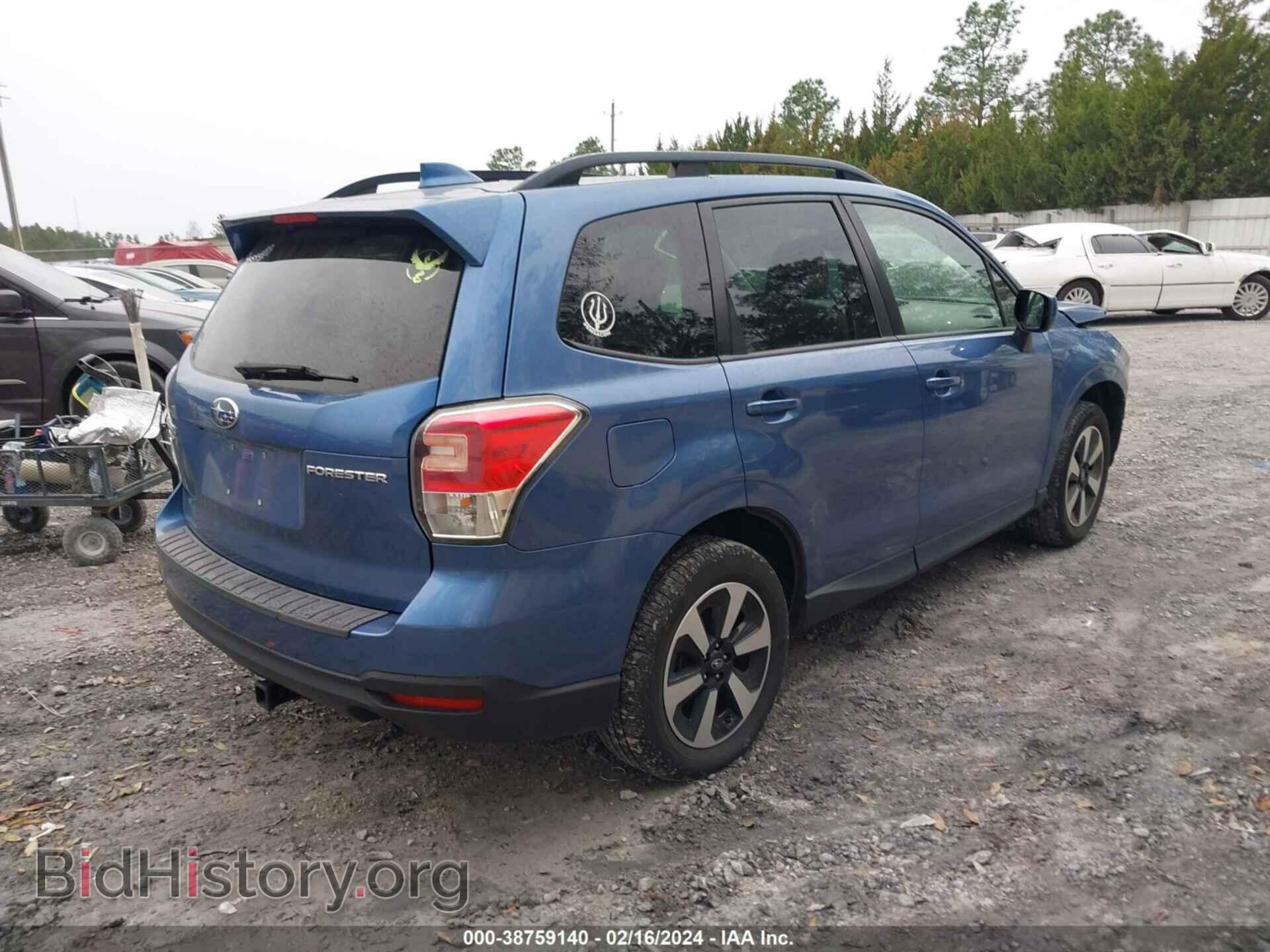 2018 SUBARU FORESTER - VIN: JF2SJAEC1JH486448 - Фото 4