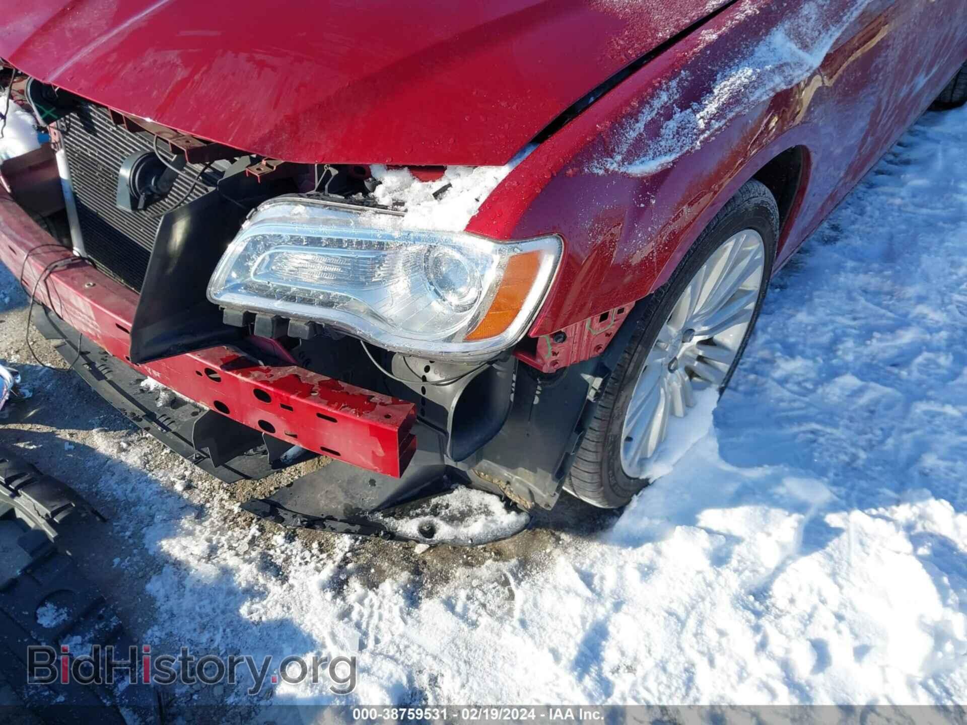 2011 CHRYSLER 300C - VIN: 2C3CA6CT4BH529991 - Фото 13