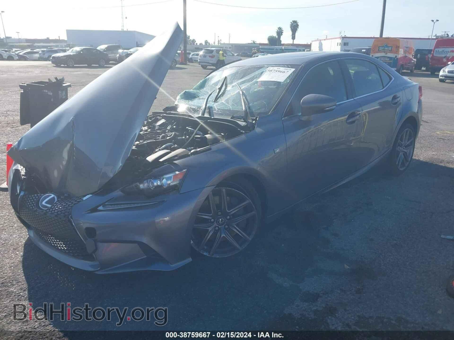 2016 LEXUS IS 200T - VIN: JTHBA1D22G5008006 - Фото 2