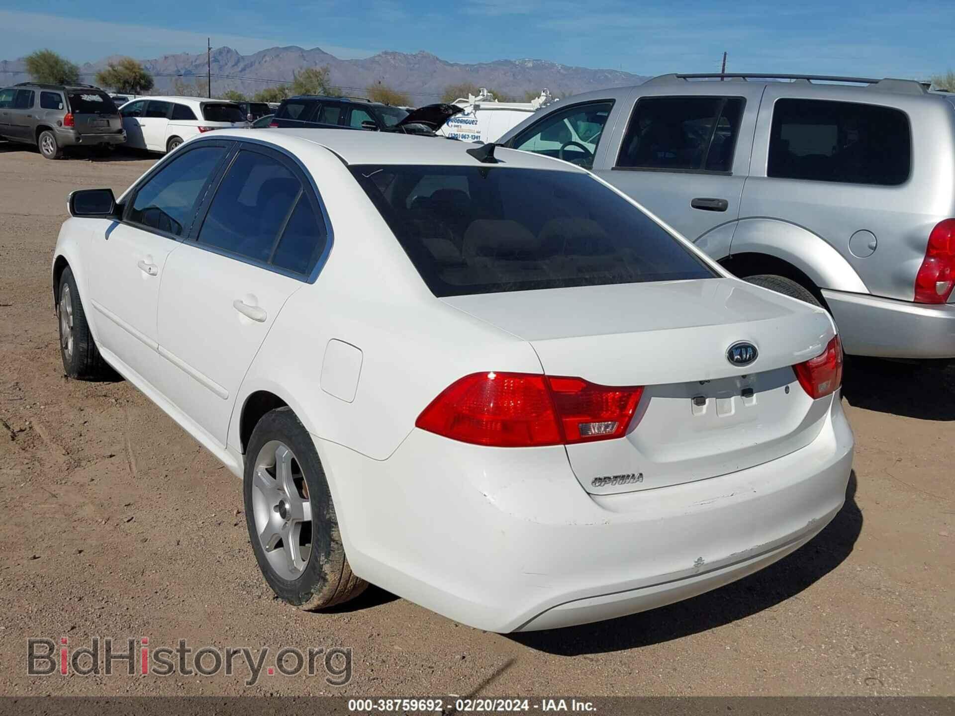 2010 KIA OPTIMA - VIN: KNAGG4A84A5390527 - Фото 3