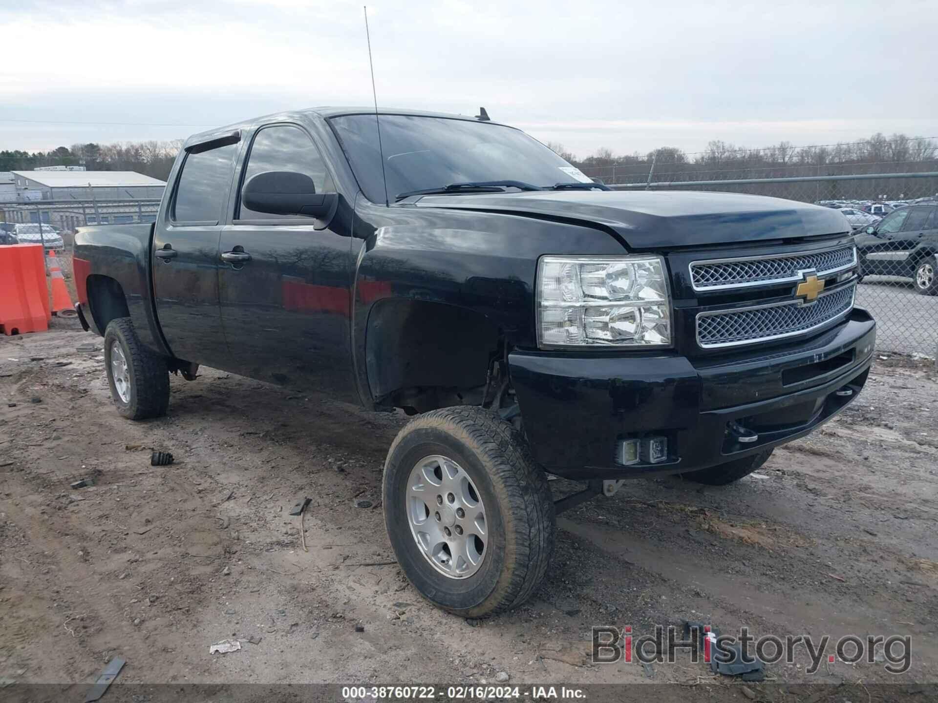 Фотография 3GCPKSE30BG207610 - CHEVROLET SILVERADO 1500 2011