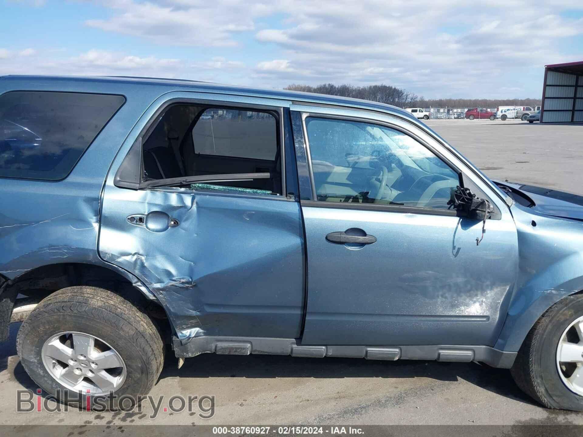 2010 FORD ESCAPE - VIN: 1FMCU0C72AKC46043 - Фото 14
