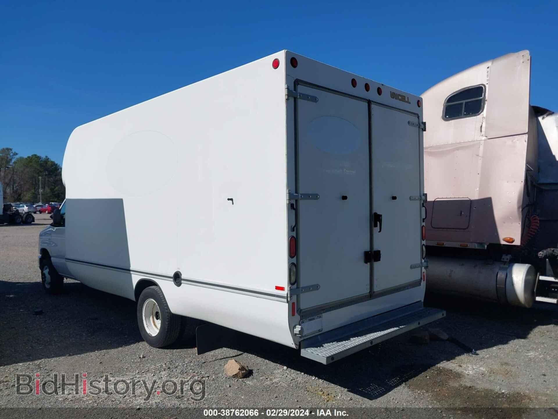 2011 FORD E-350 CUTAWAY - VIN: 1FDWE3FL2BDA32454 - Фото 3
