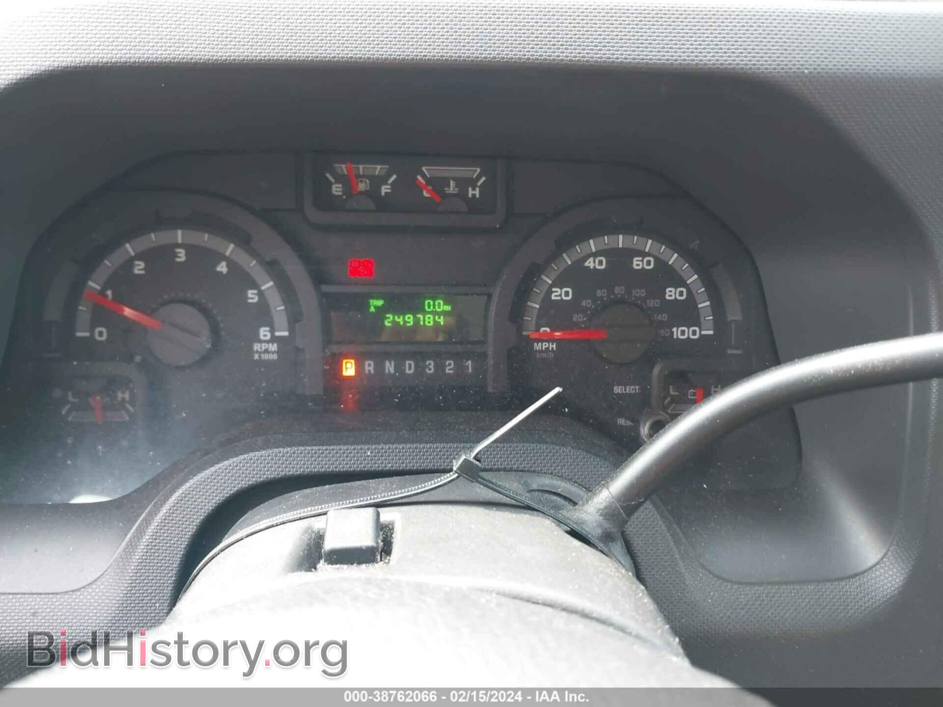 2011 FORD E-350 CUTAWAY - VIN: 1FDWE3FL2BDA32454 - Фото 6