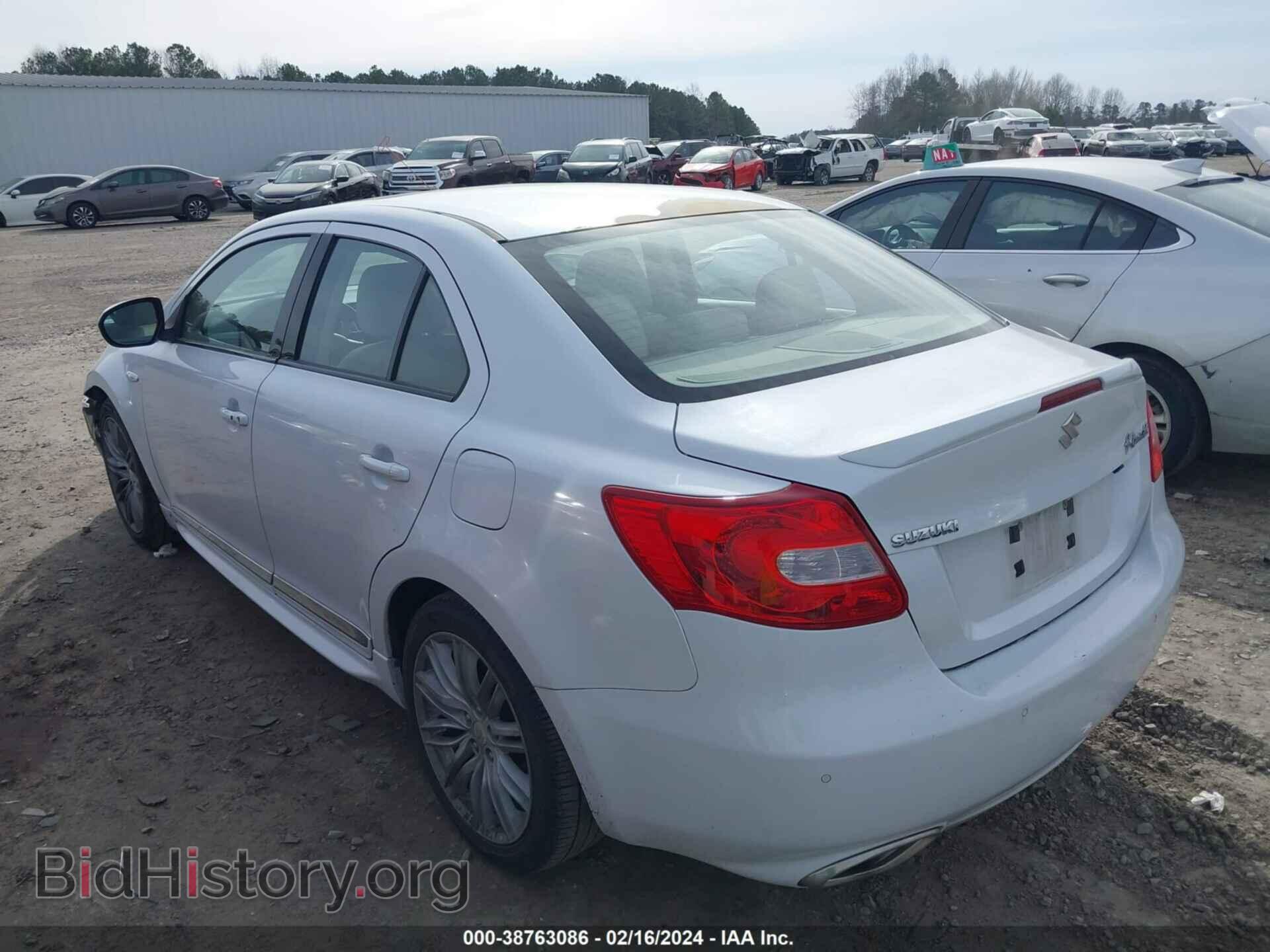 2012 SUZUKI KIZASHI - VIN: JS2RE9A86C6100368 - Фото 3