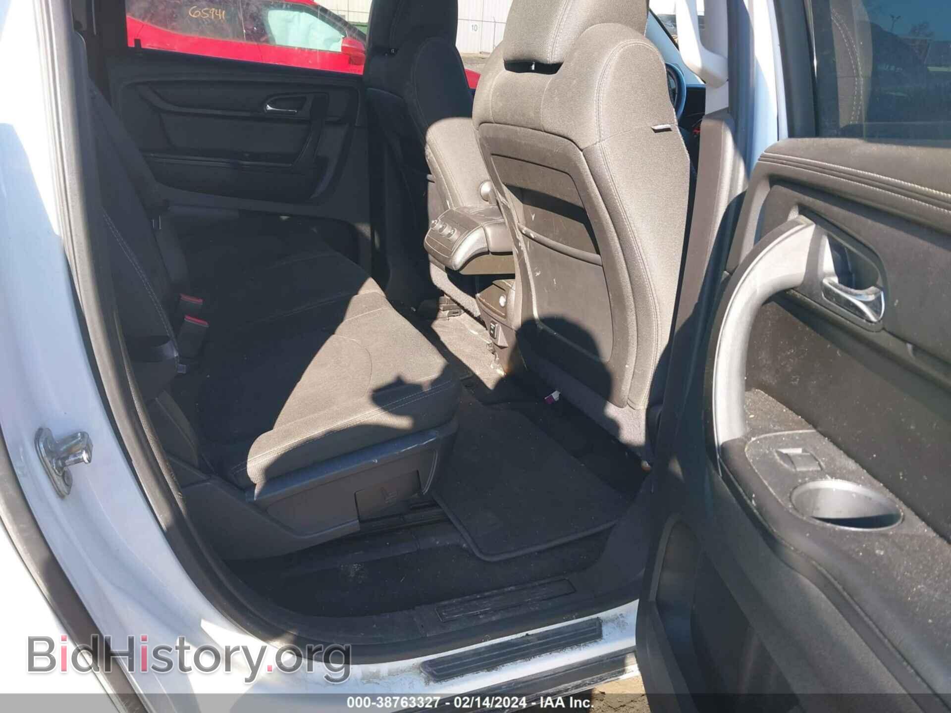 2016 GMC ACADIA - VIN: 1GKKRNED3GJ106037 - Photo 8