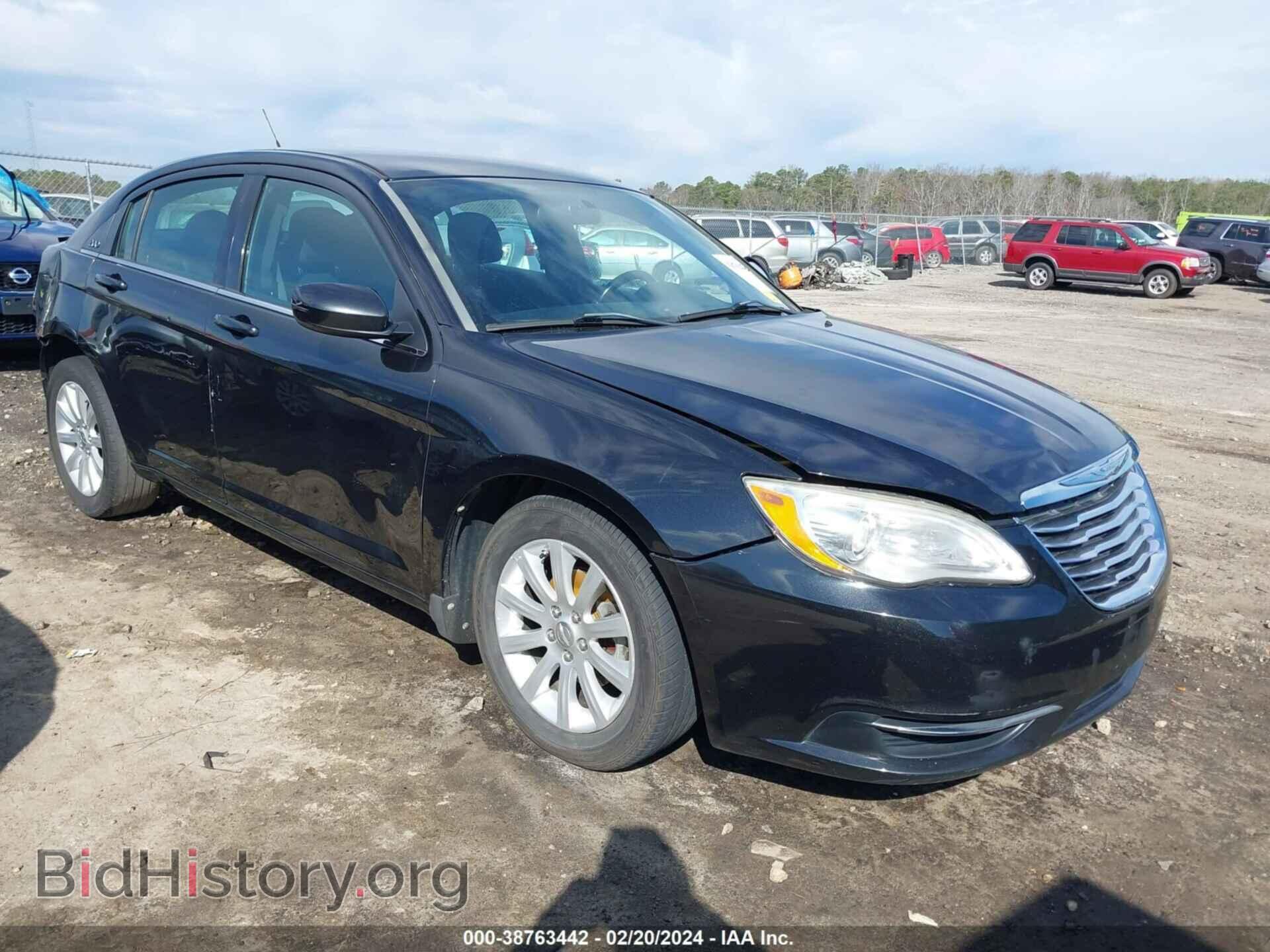 Photo 1C3BC1FB7BN522388 - CHRYSLER 200 2011