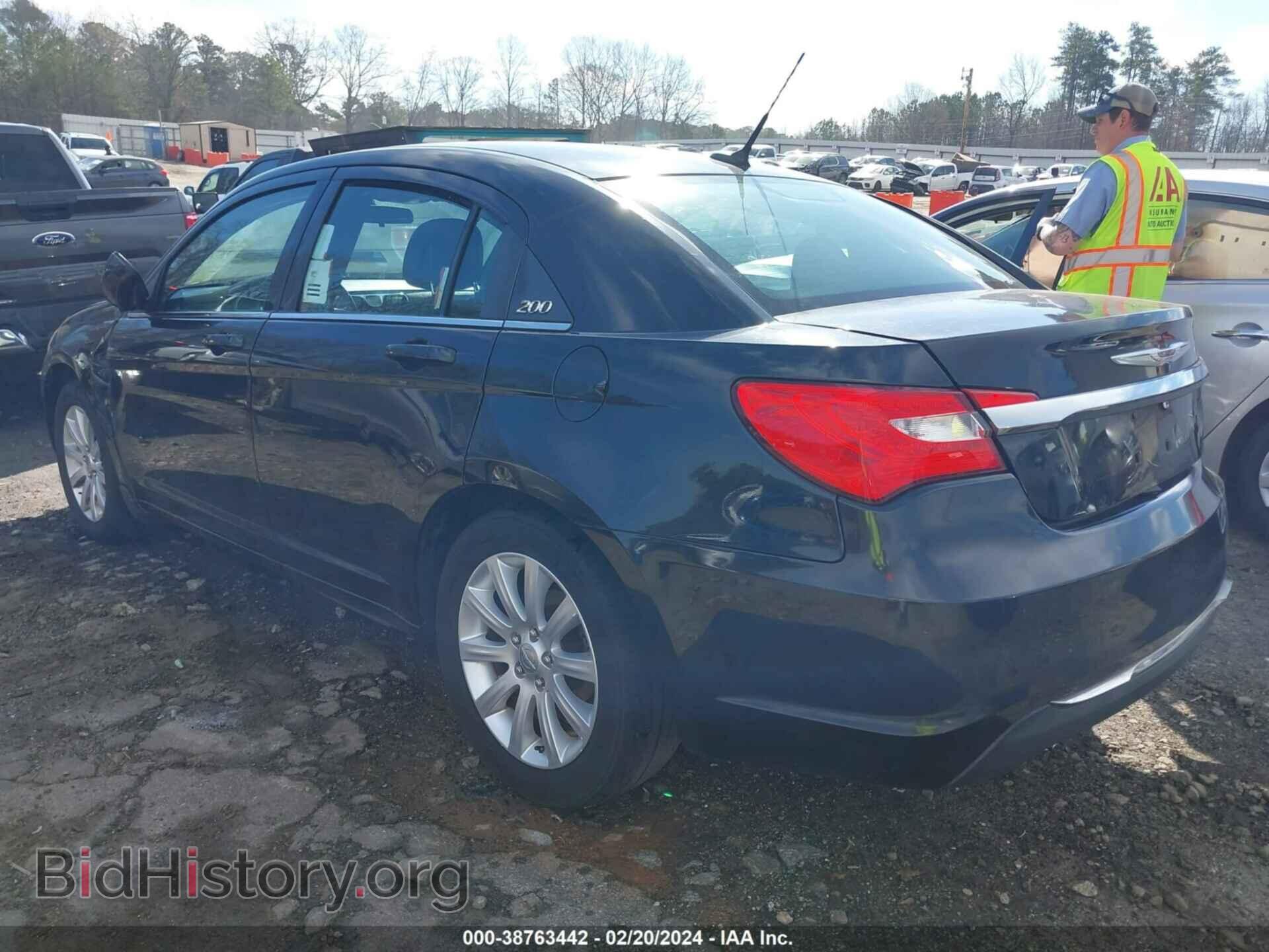 2011 CHRYSLER 200 - VIN: 1C3BC1FB7BN522388 - Photo 3