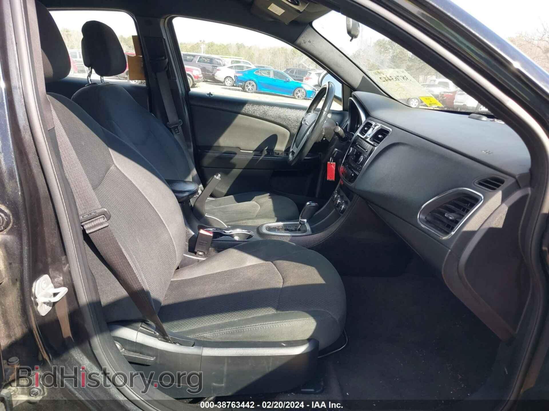 2011 CHRYSLER 200 - VIN: 1C3BC1FB7BN522388 - Photo 5