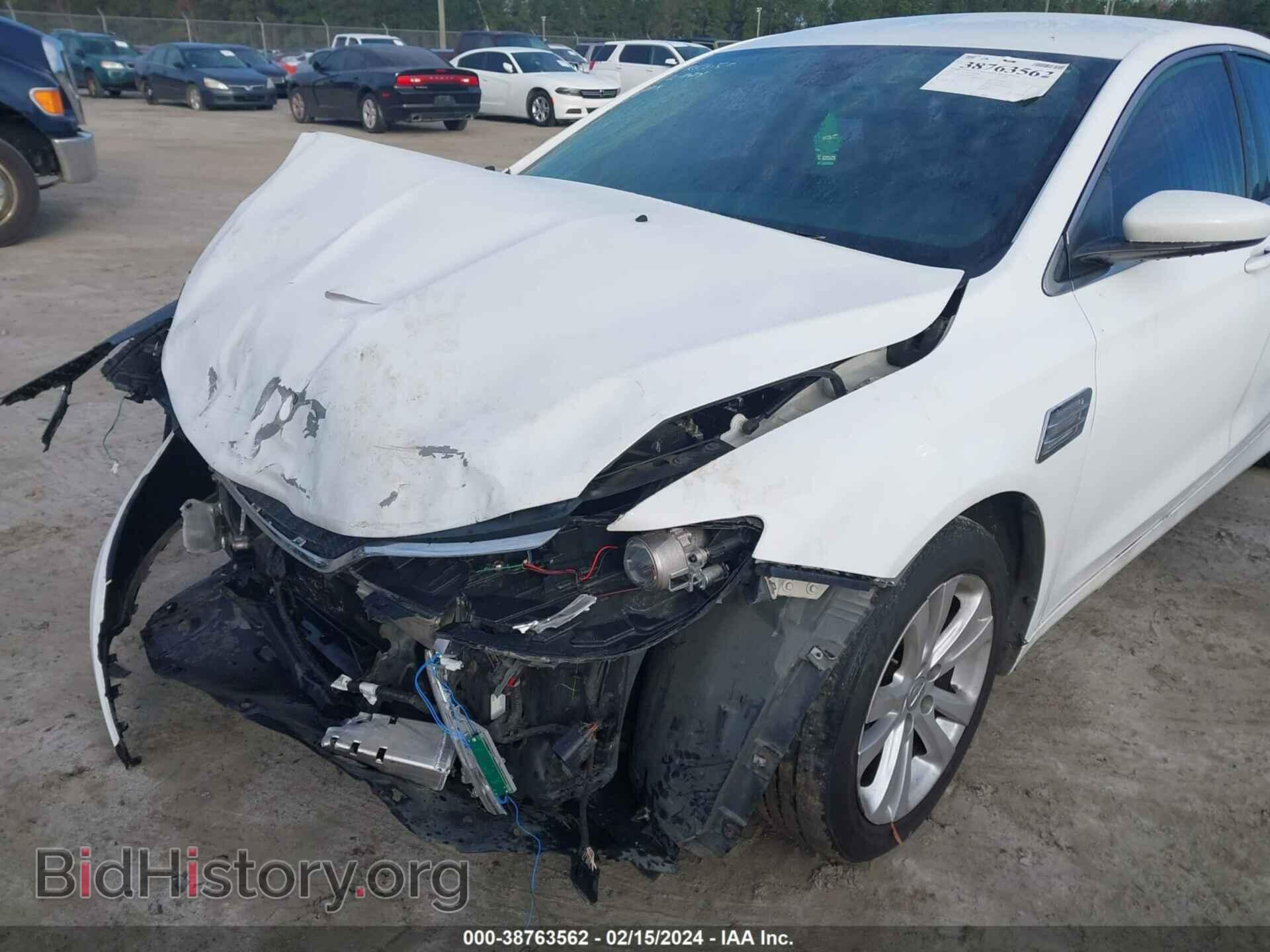 2015 CHRYSLER 200 - VIN: 1C3CCCAB7FN654211 - Фото 12