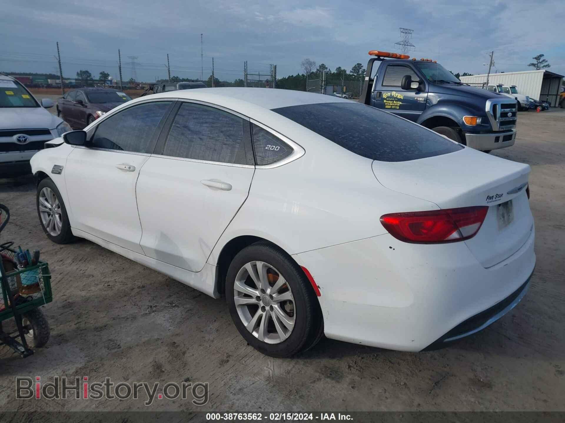 2015 CHRYSLER 200 - VIN: 1C3CCCAB7FN654211 - Фото 3