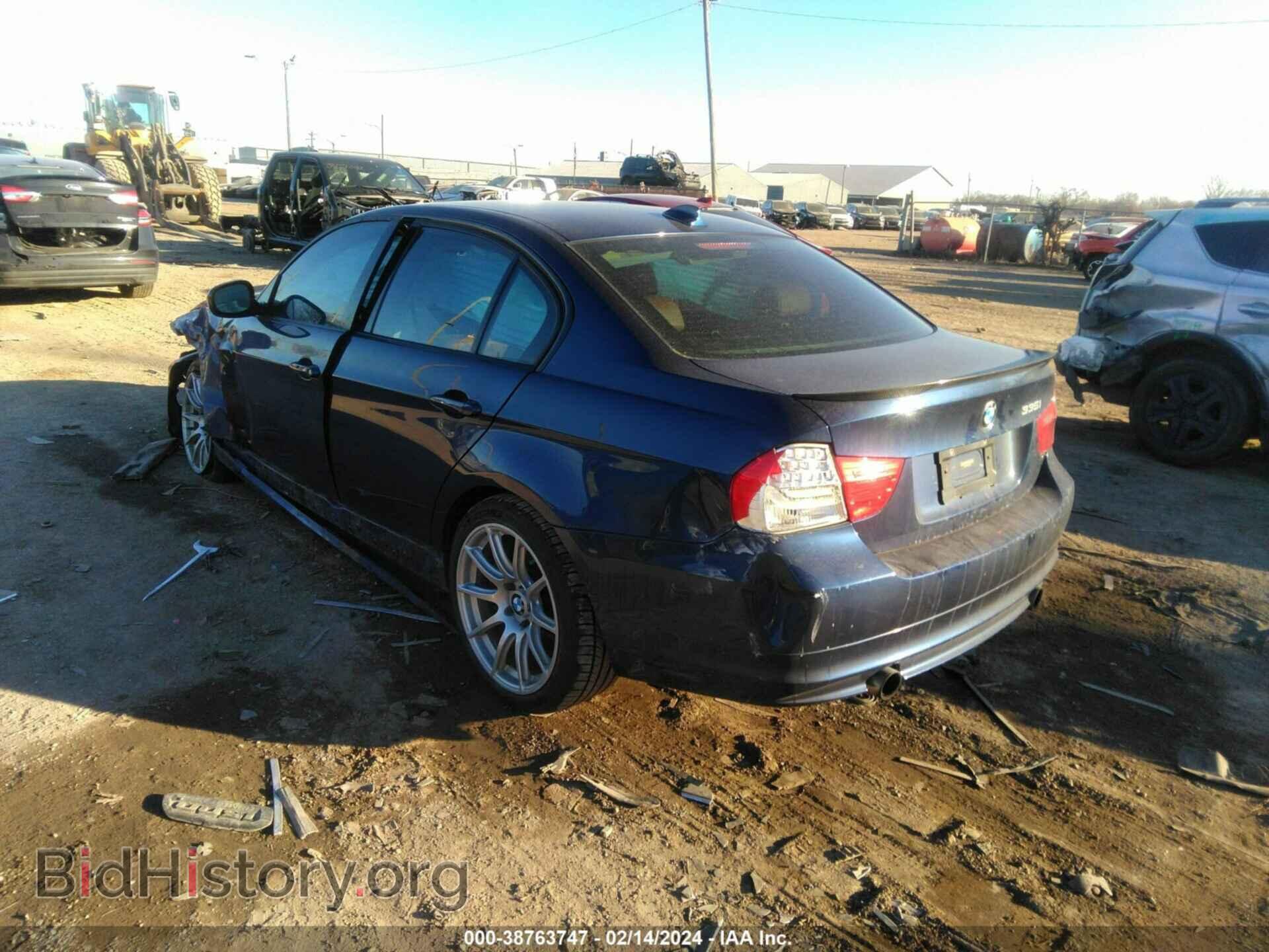 2011 BMW 335I - VIN: WBAPL5C58BA983028 - Фото 3
