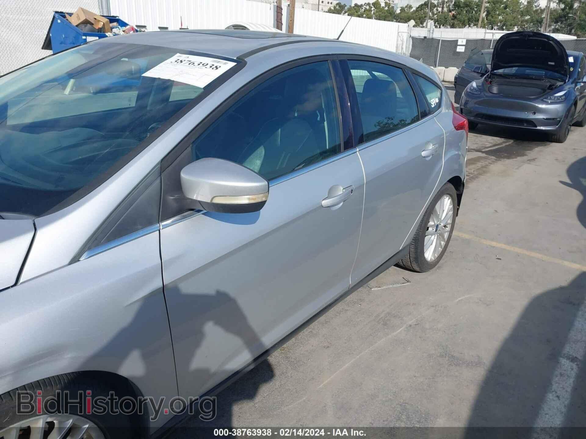 2012 FORD FOCUS - VIN: 1FAHP3M21CL368062 - Фото 2