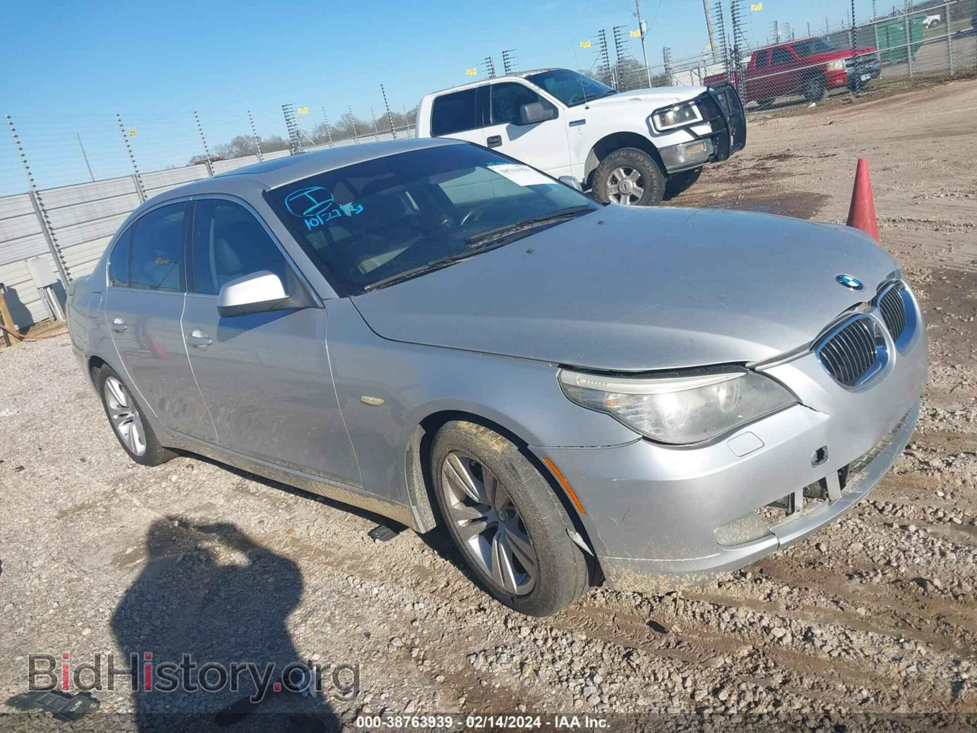 Photo WBANU5C51AC129991 - BMW 528I 2010