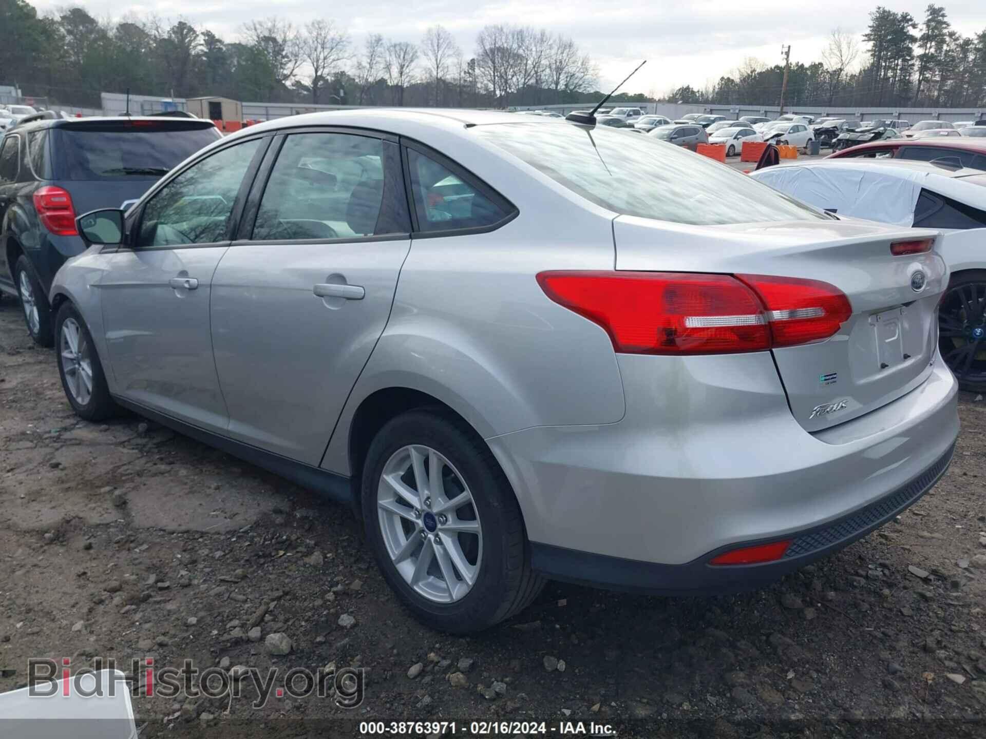2018 FORD FOCUS - VIN: 1FADP3F2XJL207489 - Фото 3