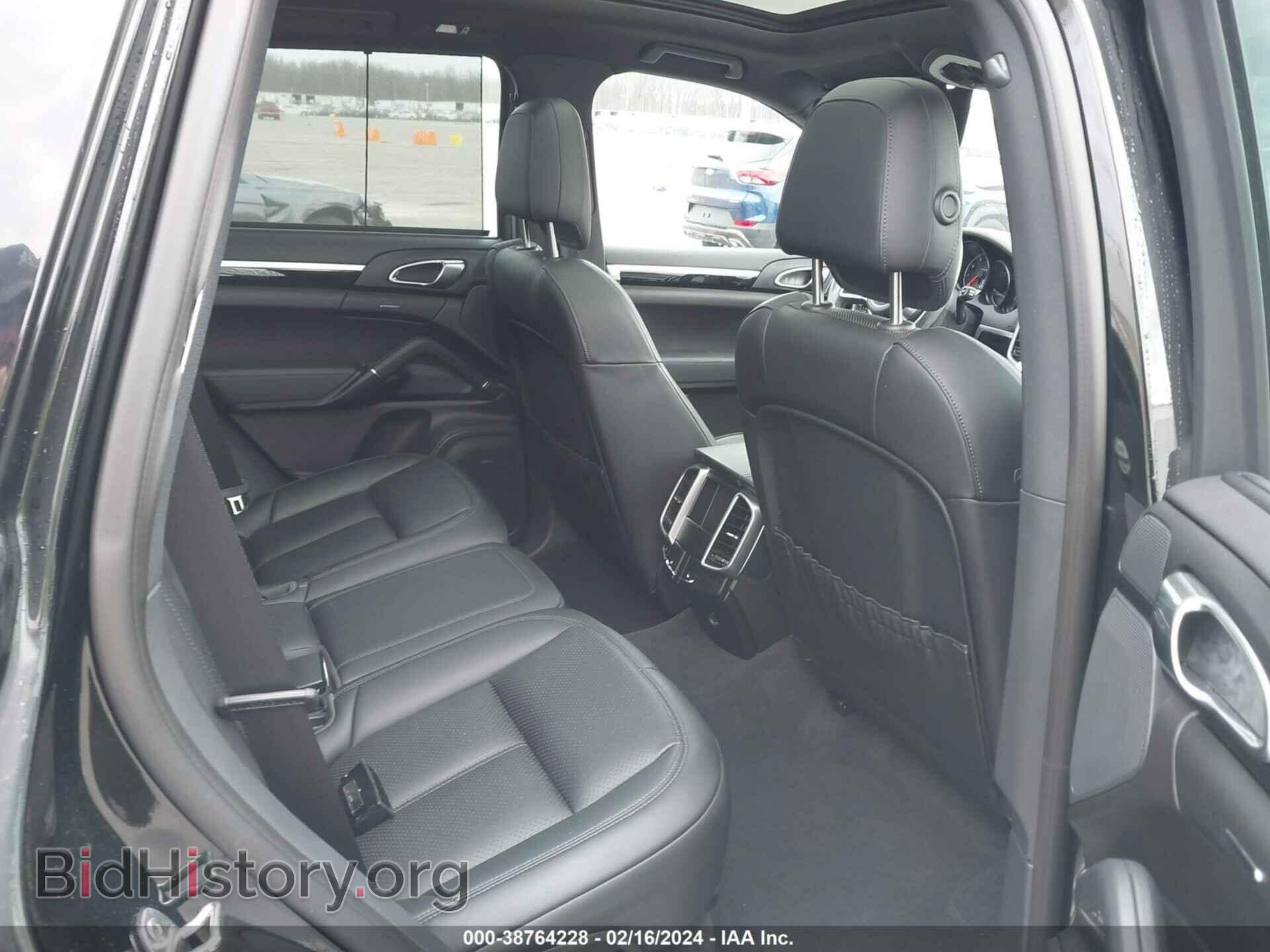 2017 PORSCHE CAYENNE - VIN: WP1AA2A26HKA81730 - Фото 8
