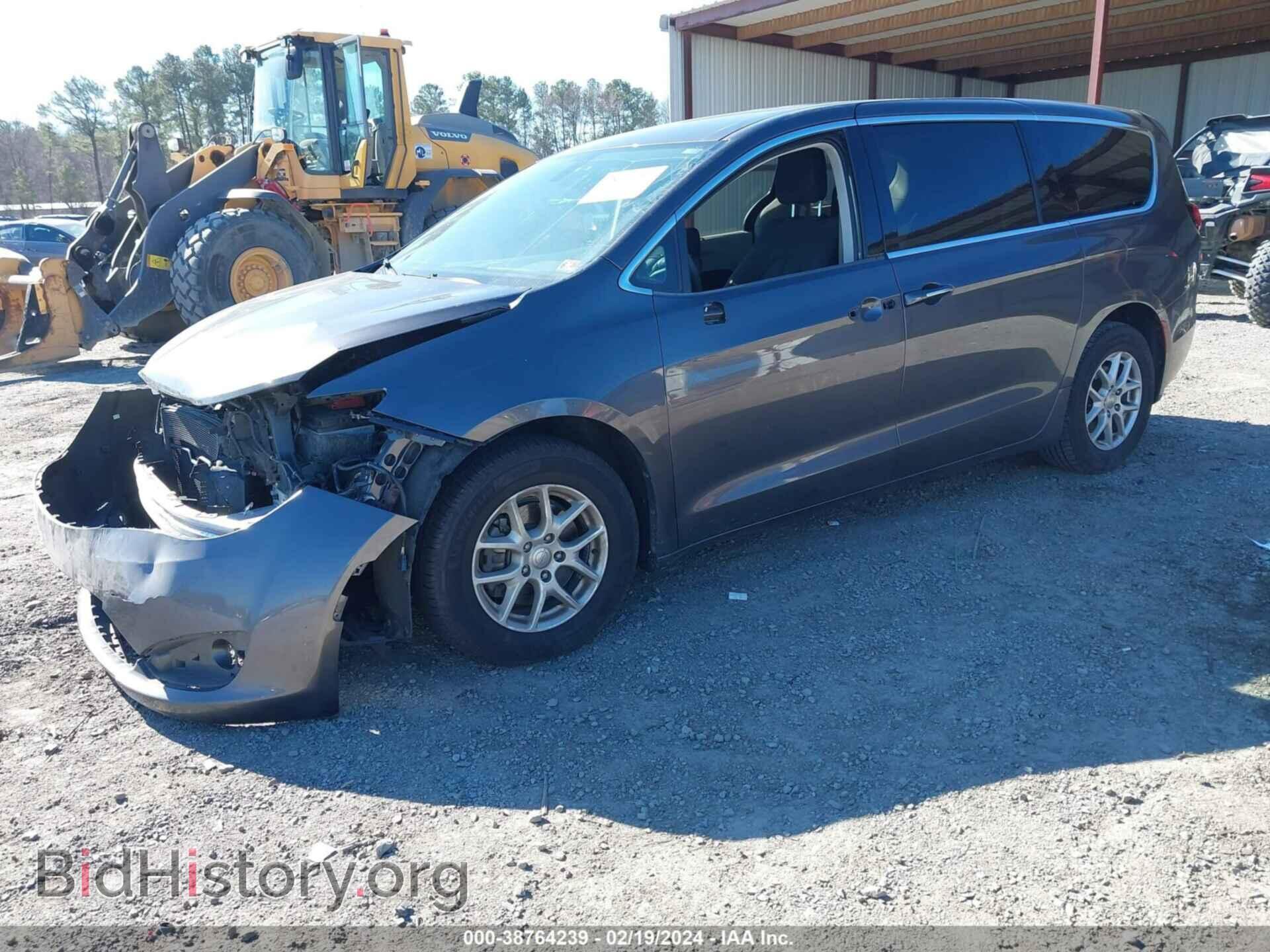 2017 CHRYSLER PACIFICA - VIN: 2C4RC1BG1HR788495 - Photo 2