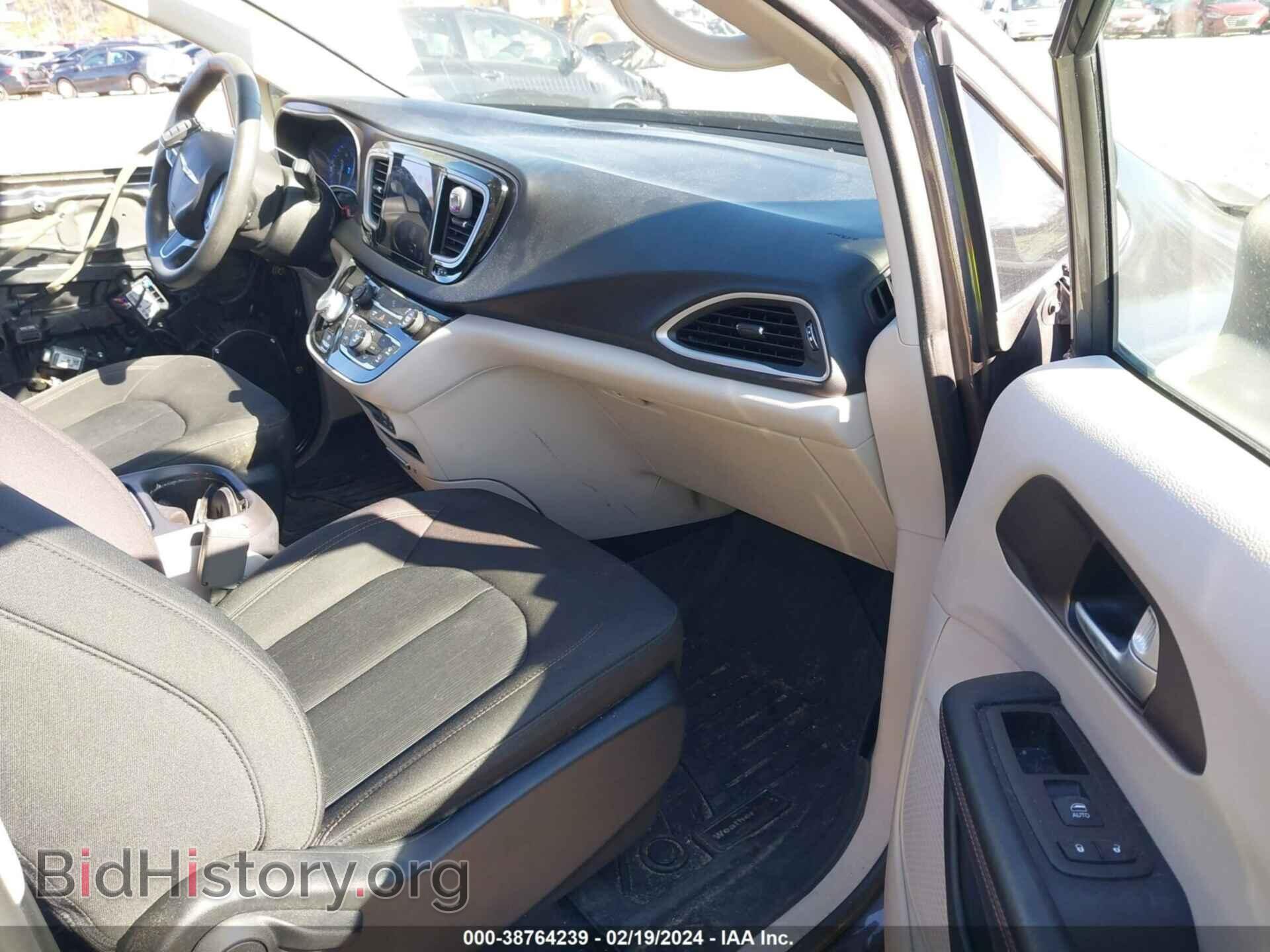 2017 CHRYSLER PACIFICA - VIN: 2C4RC1BG1HR788495 - Photo 5