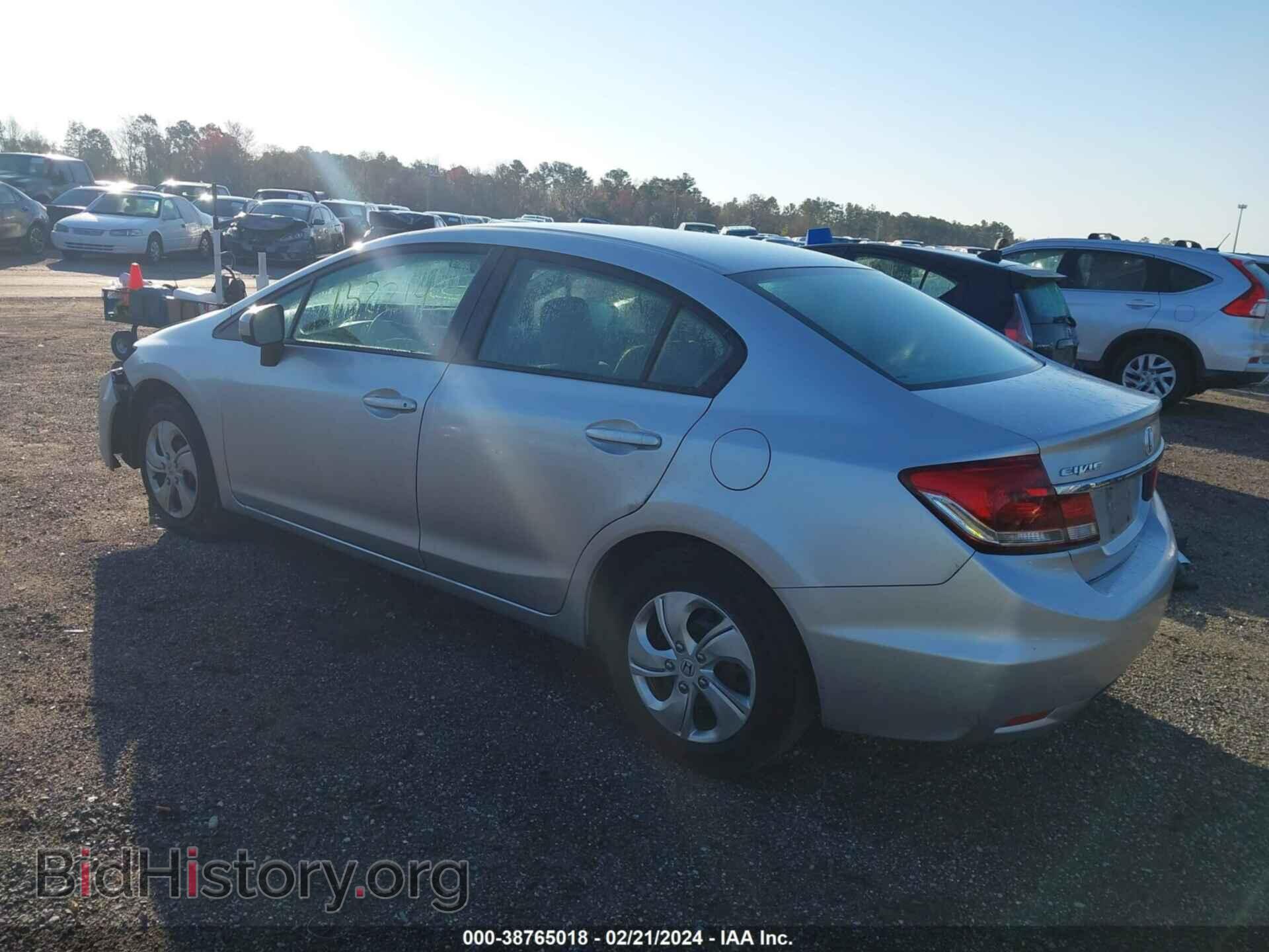 2014 HONDA CIVIC - VIN: 19XFB2F55EE224379 - Фото 3