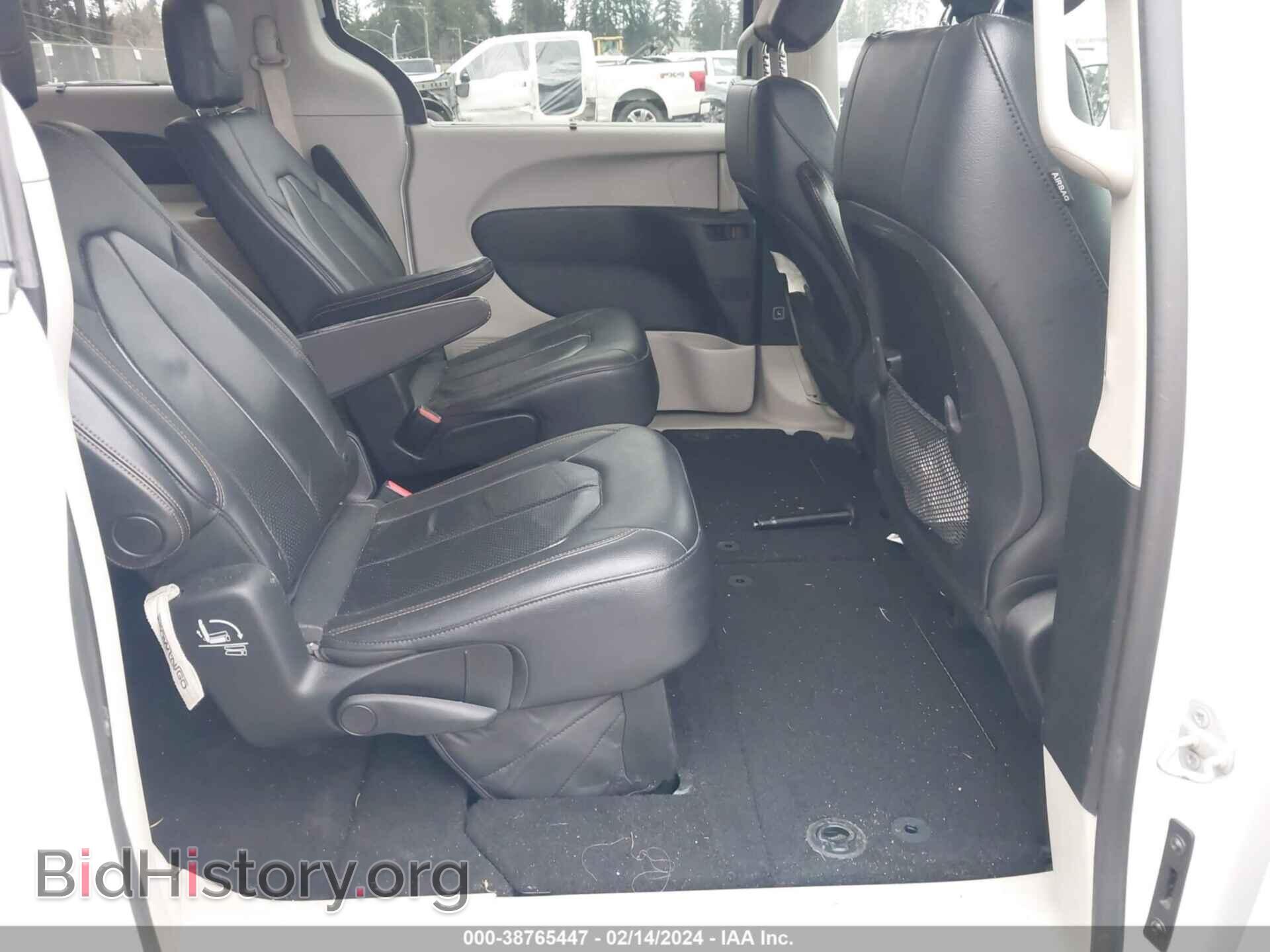 2018 CHRYSLER PACIFICA - VIN: 2C4RC1BG5JR152328 - Фото 8