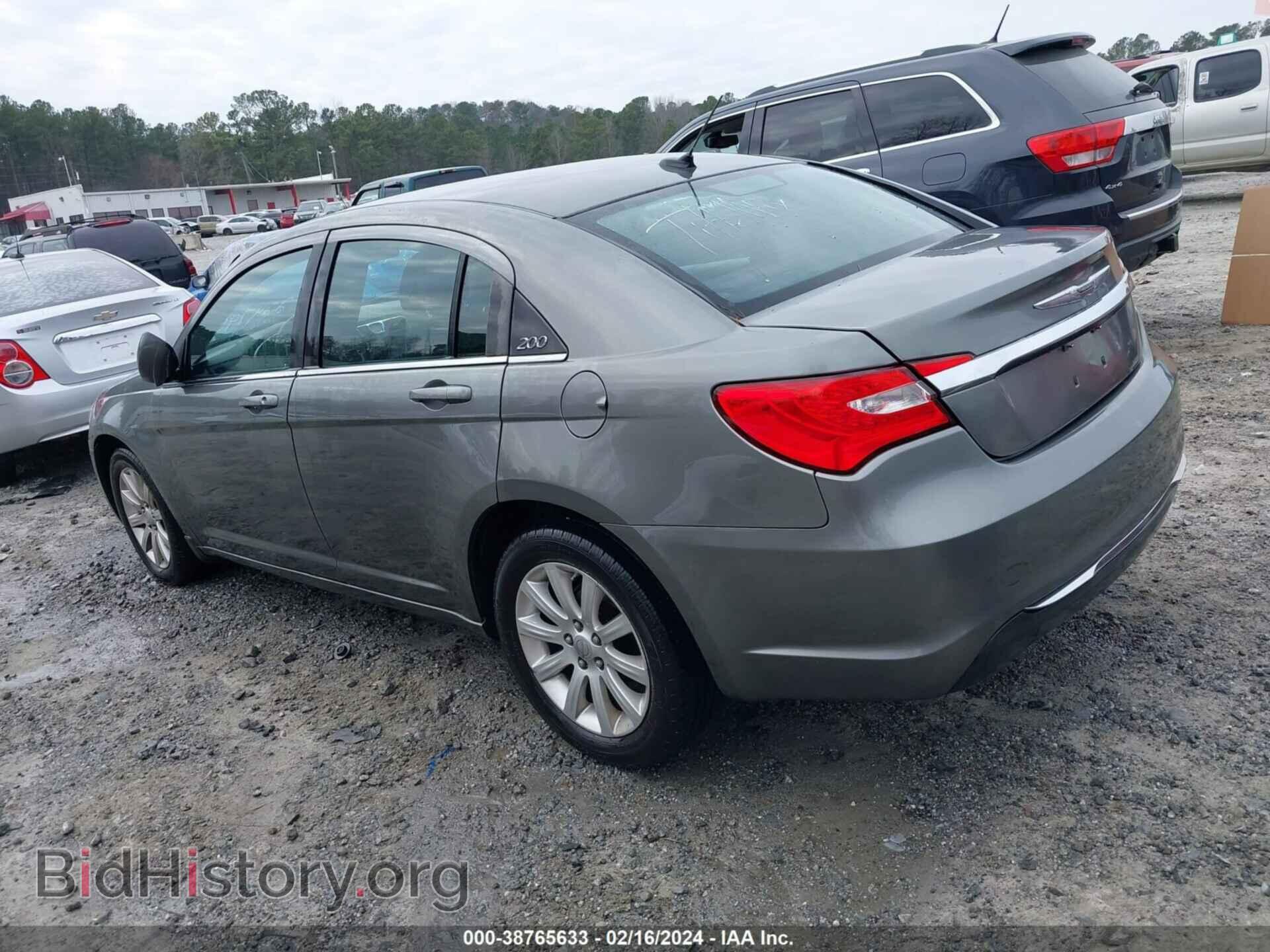 2012 CHRYSLER 200 - VIN: 1C3CCBBB3CN224745 - Фото 3